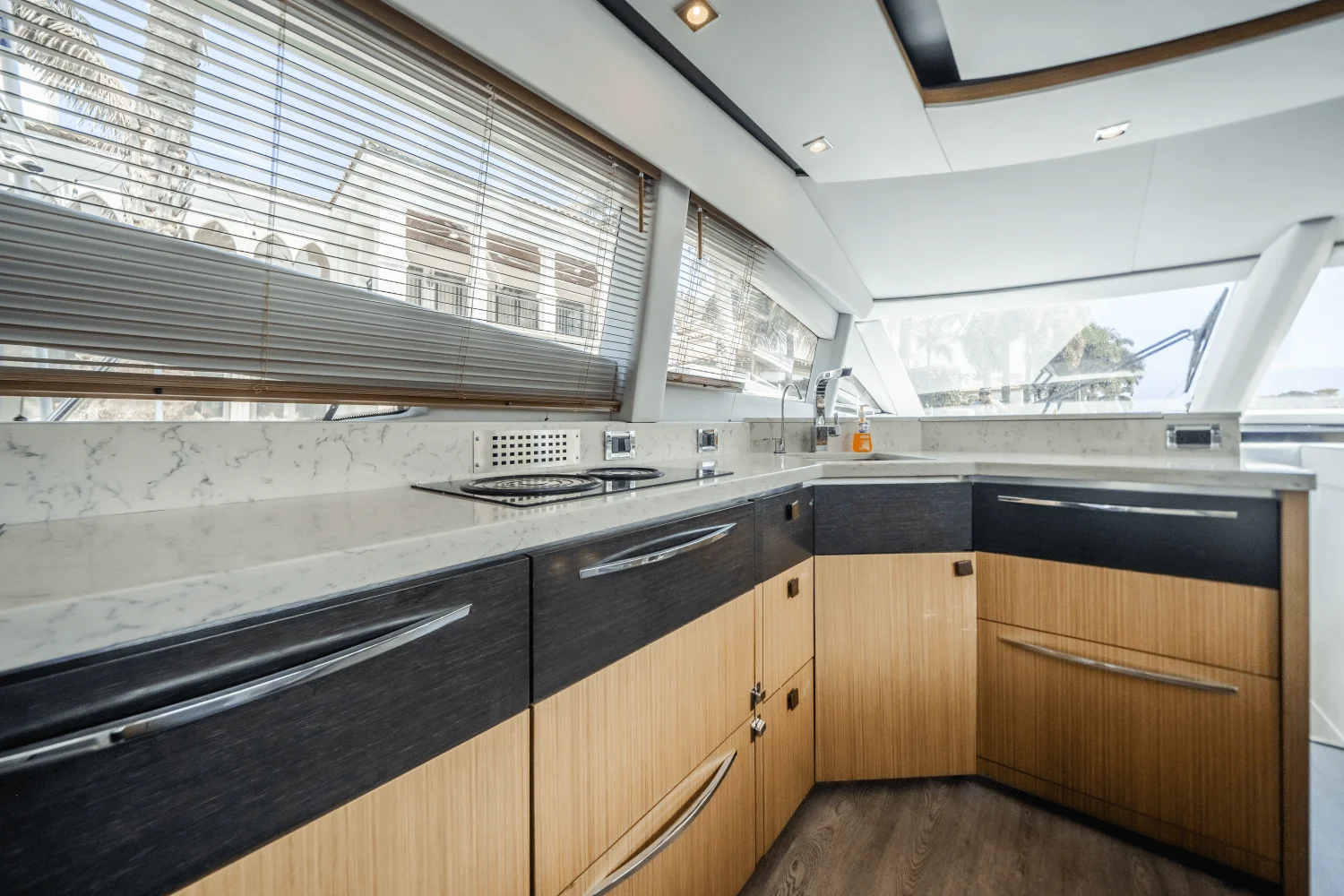 2018 Sea Ray
                                                             59 FLY Image Thumbnail #16