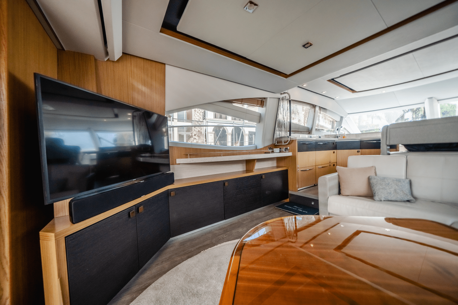 2018 Sea Ray 59 FLY Image Thumbnail #12