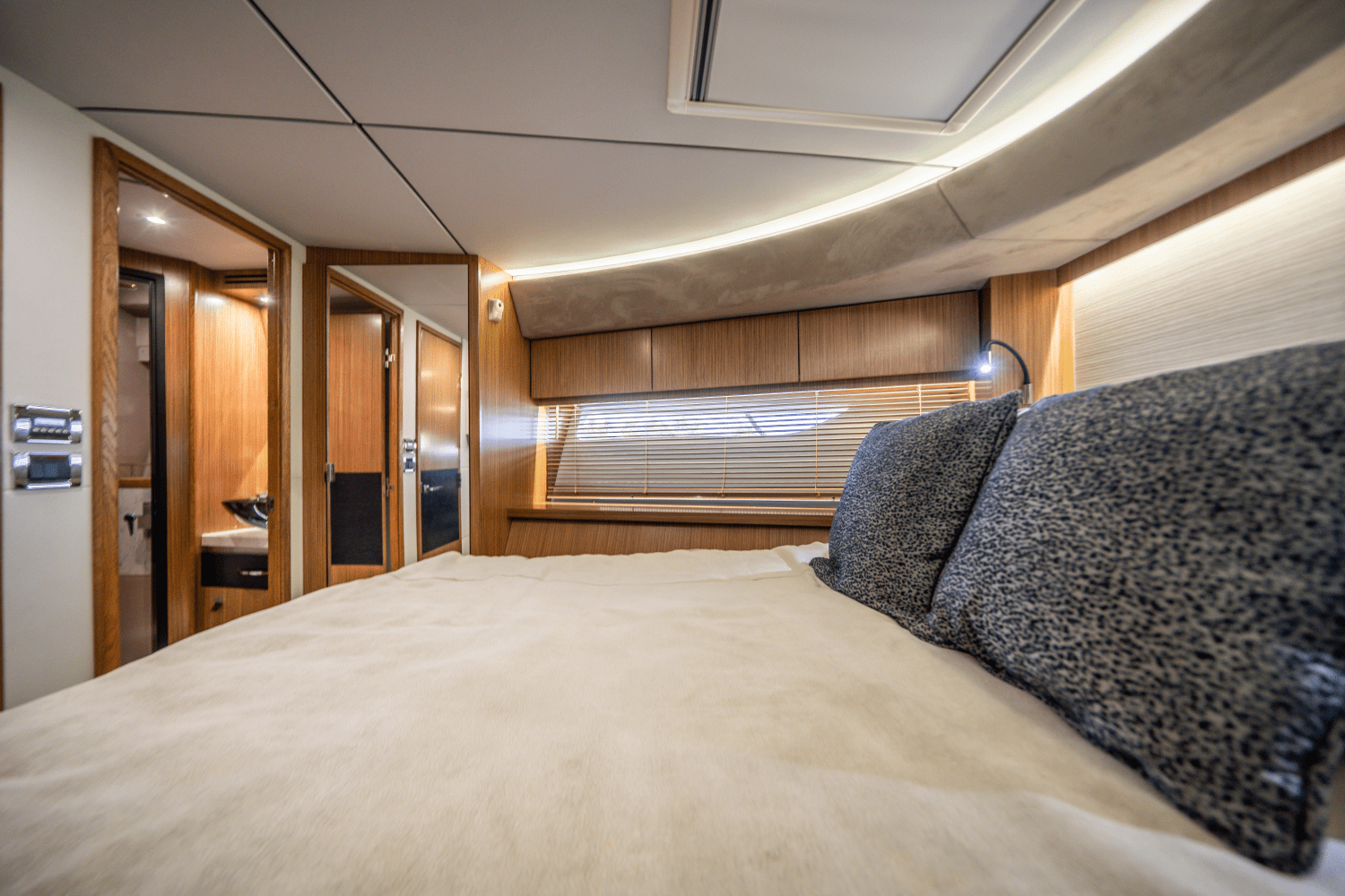 2018 Sea Ray 59 FLY Image Thumbnail #30