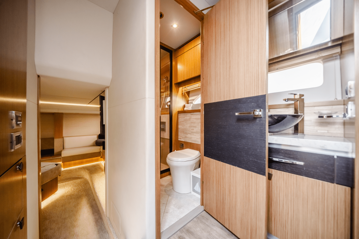 2018 Sea Ray 59 FLY Image Thumbnail #22