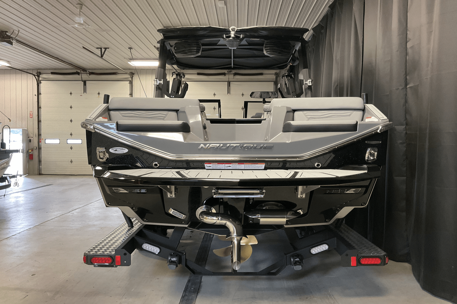 2025 Nautique Super Air Nautique G25 Image Thumbnail #5
