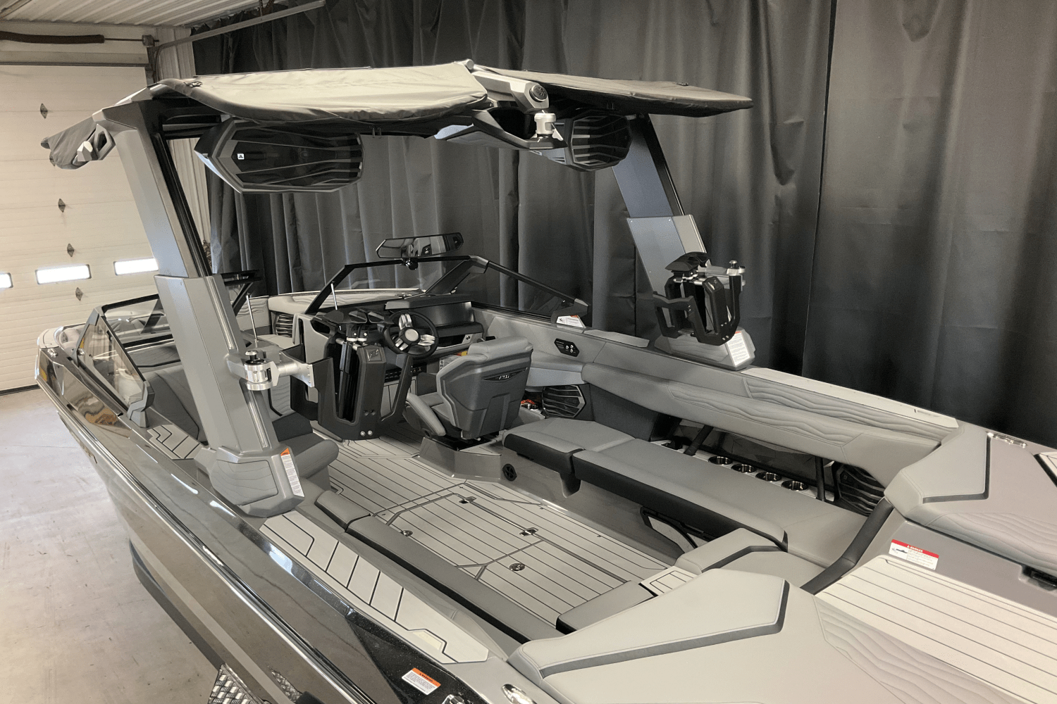 2025 Nautique Super Air Nautique G25 Image Thumbnail #17
