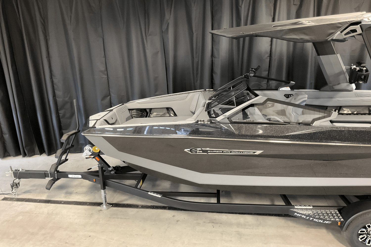2025 Nautique Super Air Nautique G25 Image Thumbnail #8