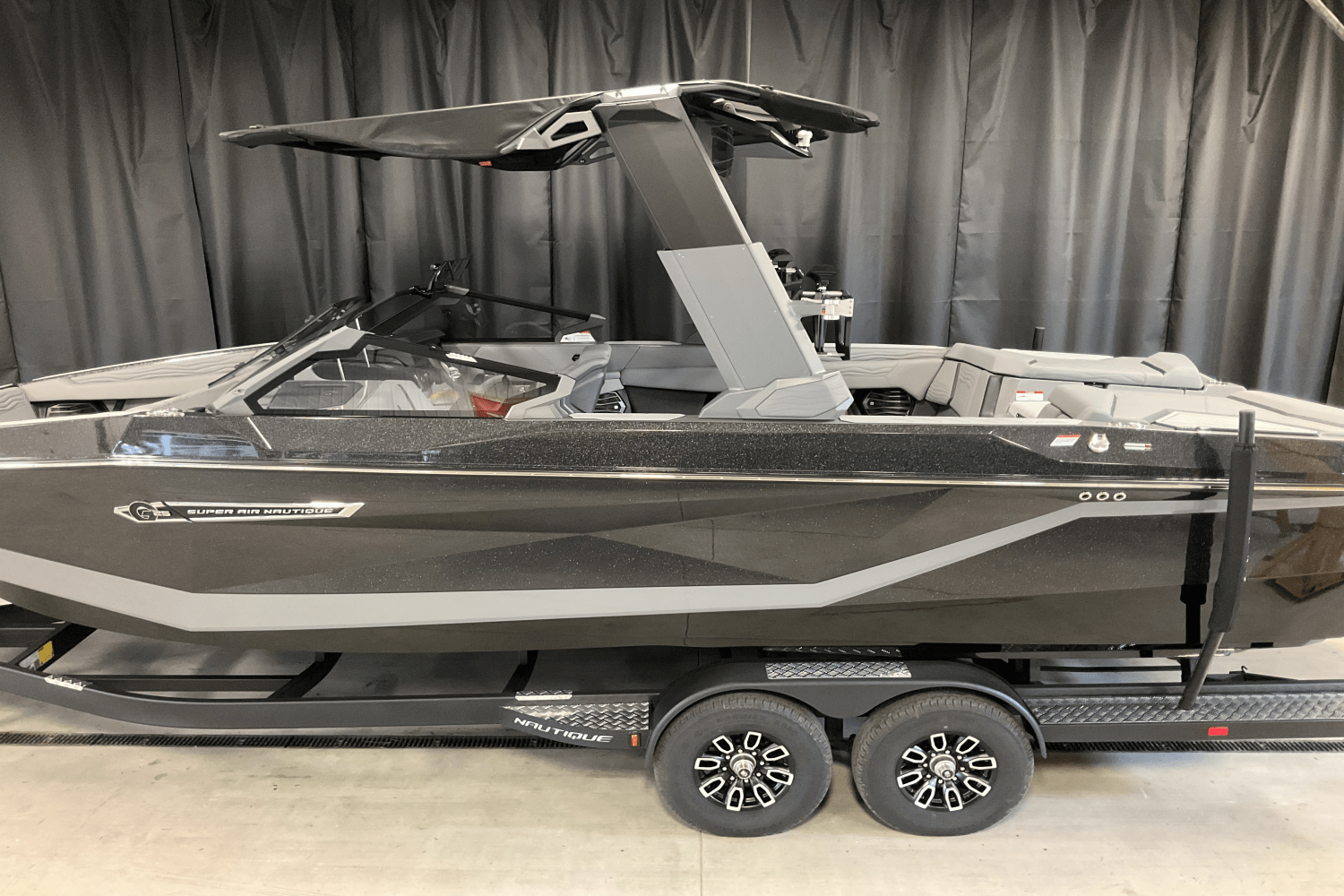 2025 Nautique Super Air Nautique G25 Image Thumbnail #9
