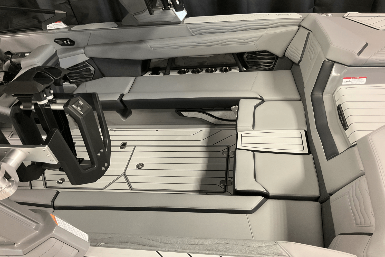 2025 Nautique Super Air Nautique G25 Image Thumbnail #15
