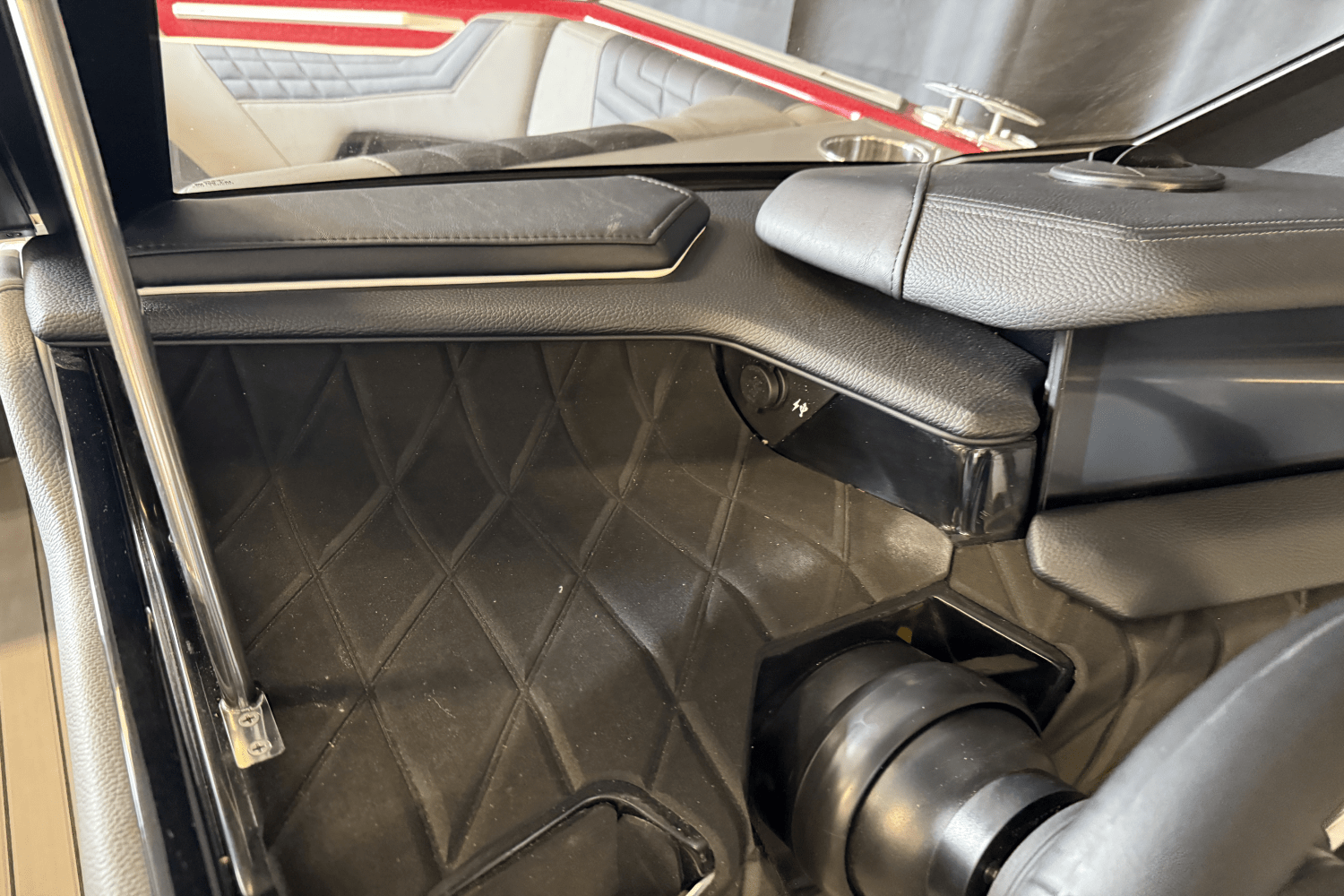 2025 Nautique Super Air Nautique S23 Image Thumbnail #54