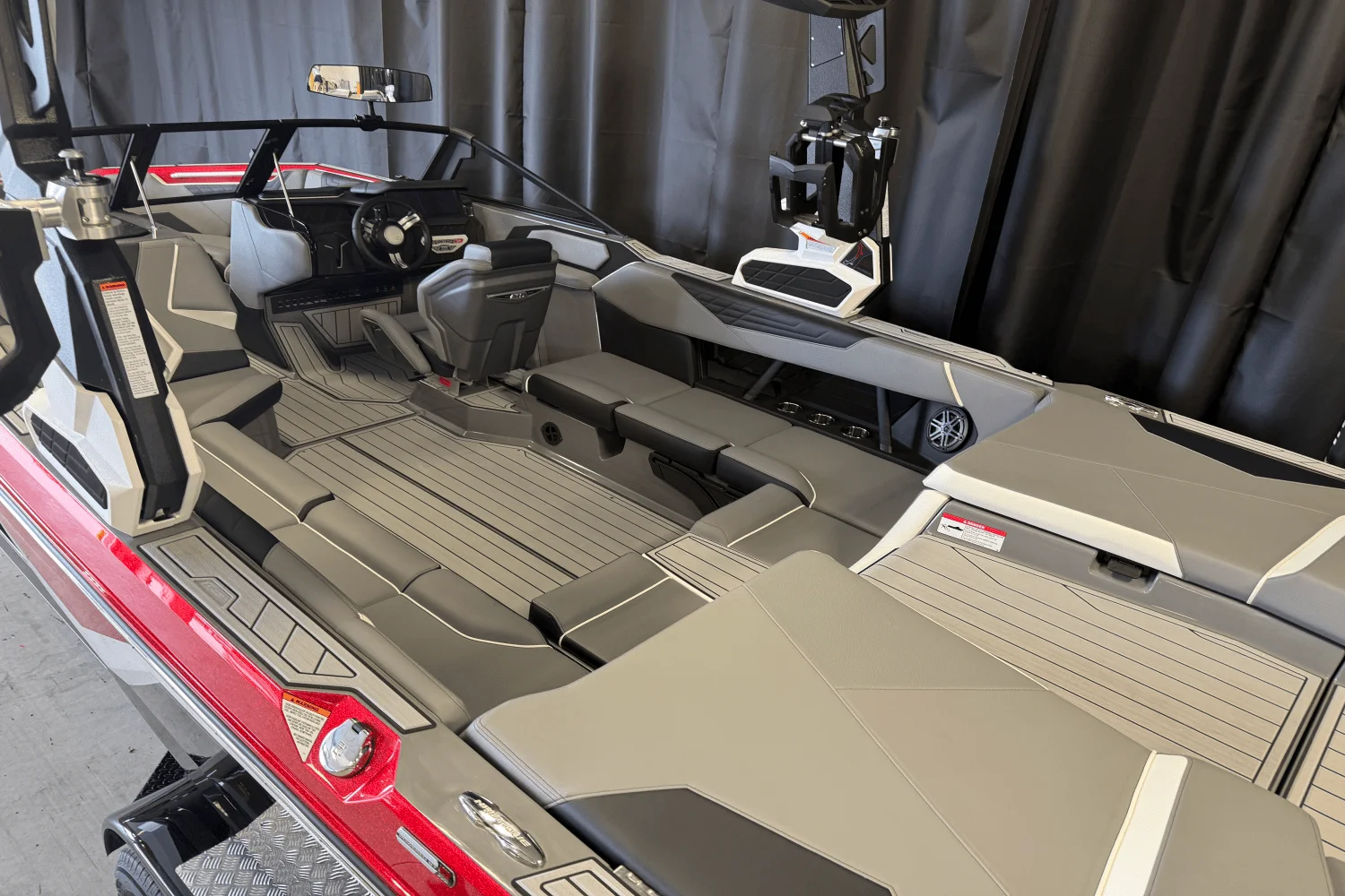 2025 Nautique Super Air Nautique S23 Image Thumbnail #11