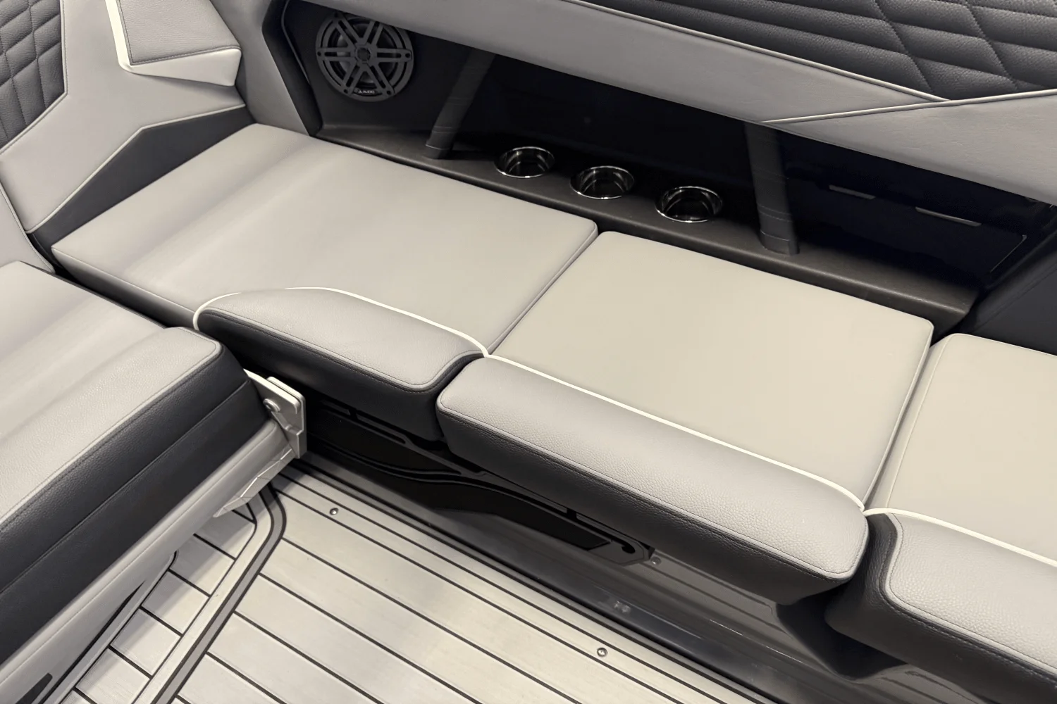 2025 Nautique Super Air Nautique S23 Image Thumbnail #28