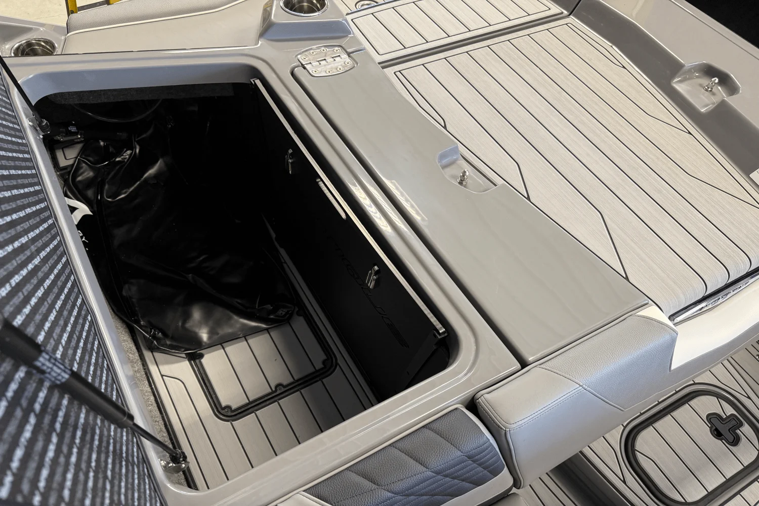 2025 Nautique Super Air Nautique S23 Image Thumbnail #43