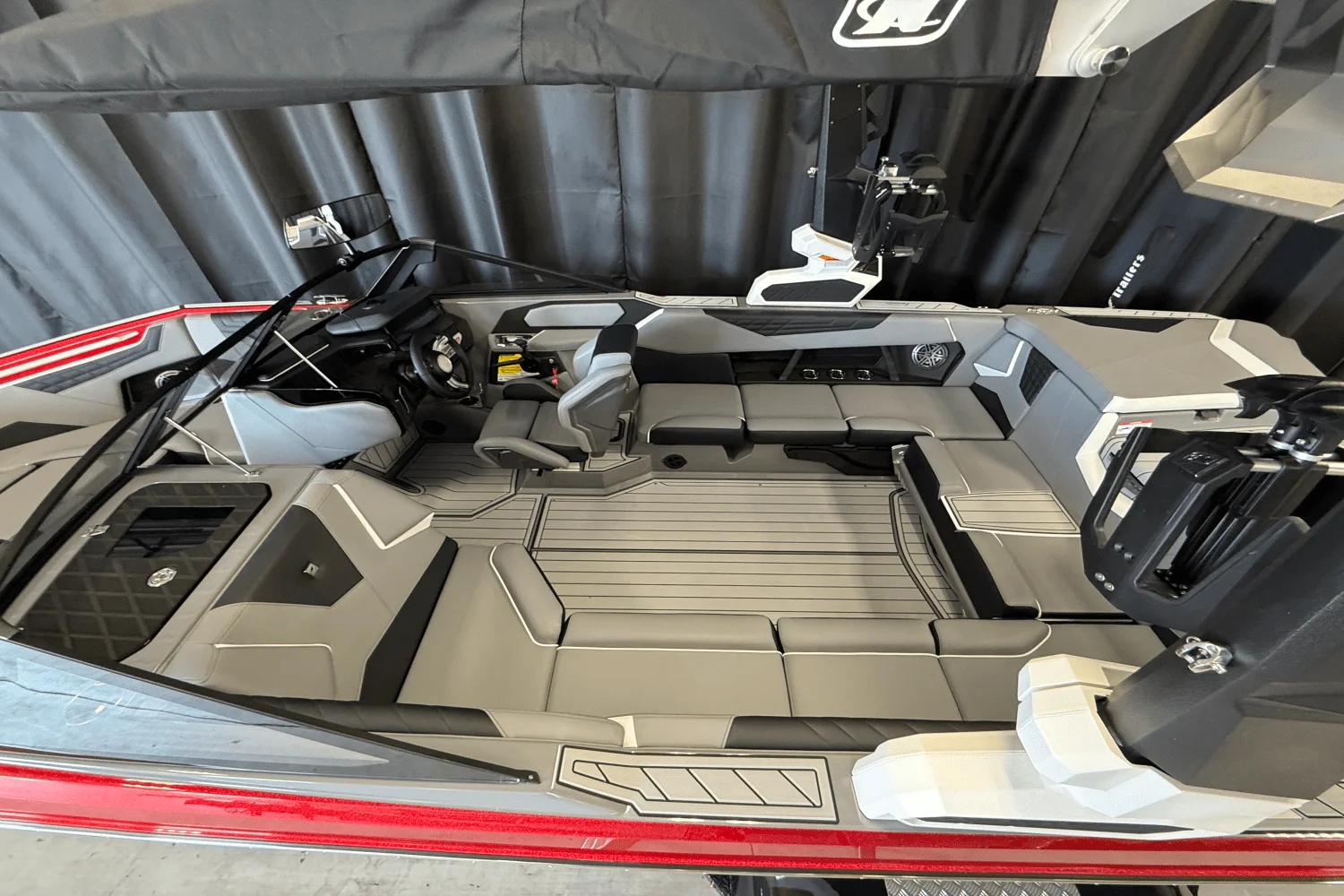 2025 Nautique Super Air Nautique S23 Image Thumbnail #8