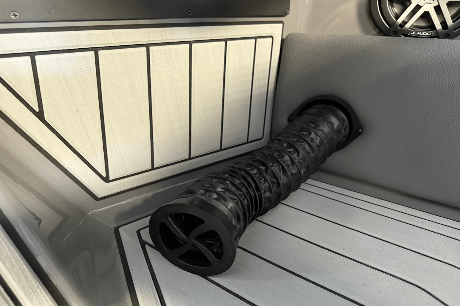 2025 Nautique Super Air Nautique S23 Image Thumbnail #59