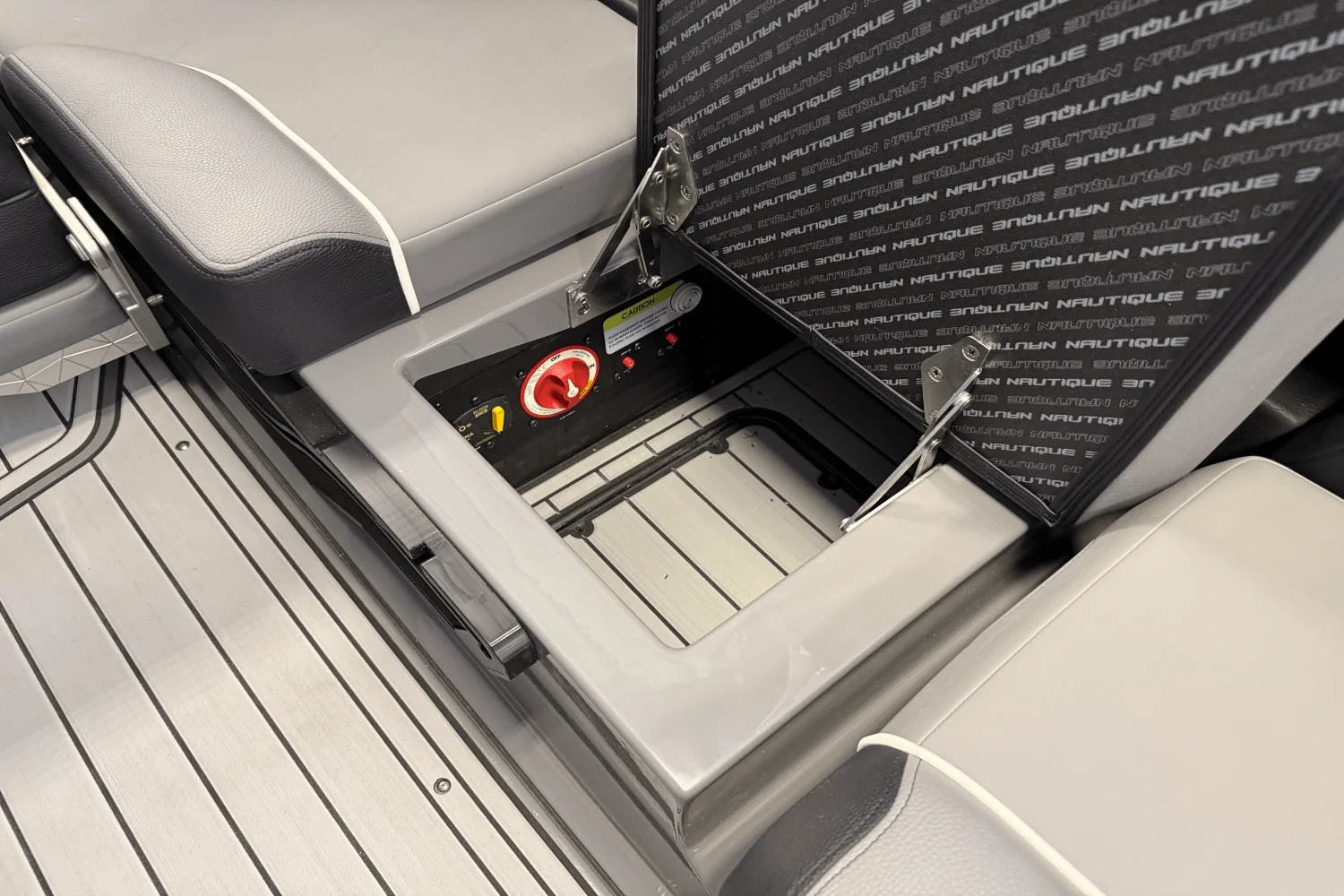 2025 Nautique Super Air Nautique S23 Image Thumbnail #29