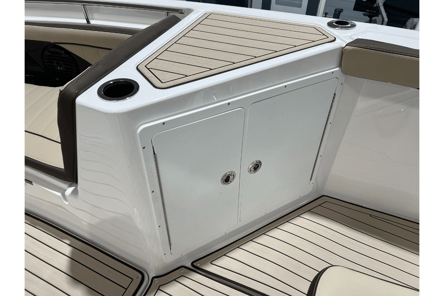 2025 Yamaha 255 FSH Sport E Image Thumbnail #18