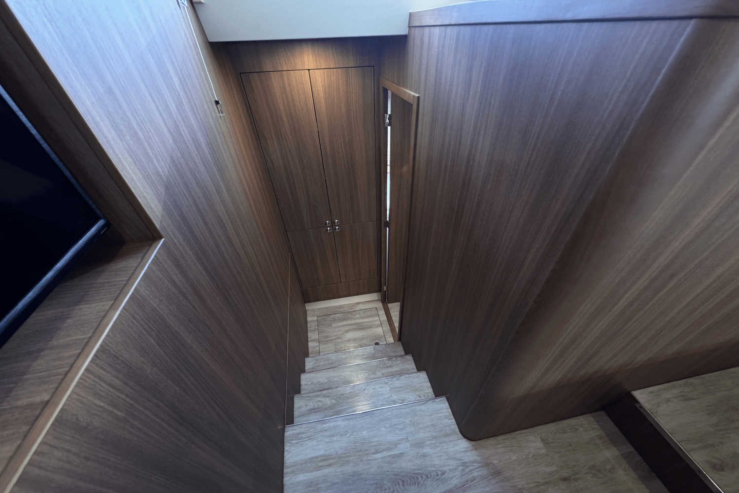2021 Aquila 44 Image Thumbnail #34