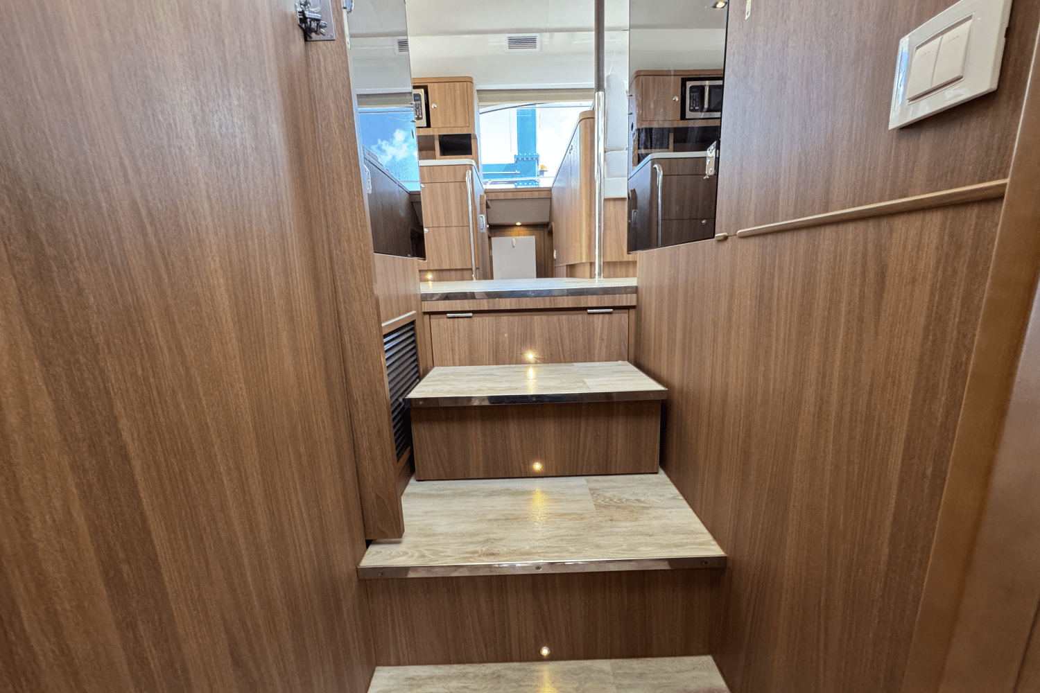 2021 Aquila 44 Image Thumbnail #45