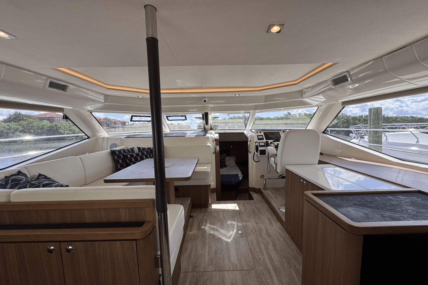 2021 Aquila 44 Image Thumbnail #24