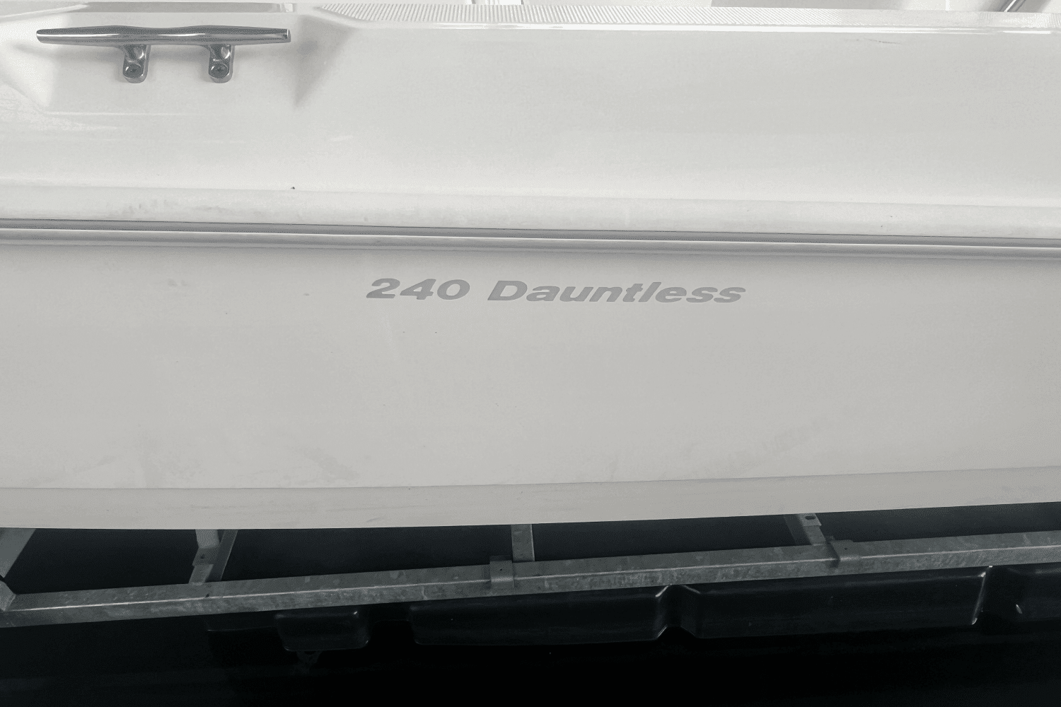 2021 Boston Whaler 24 DAUNTLESS Image Thumbnail #22