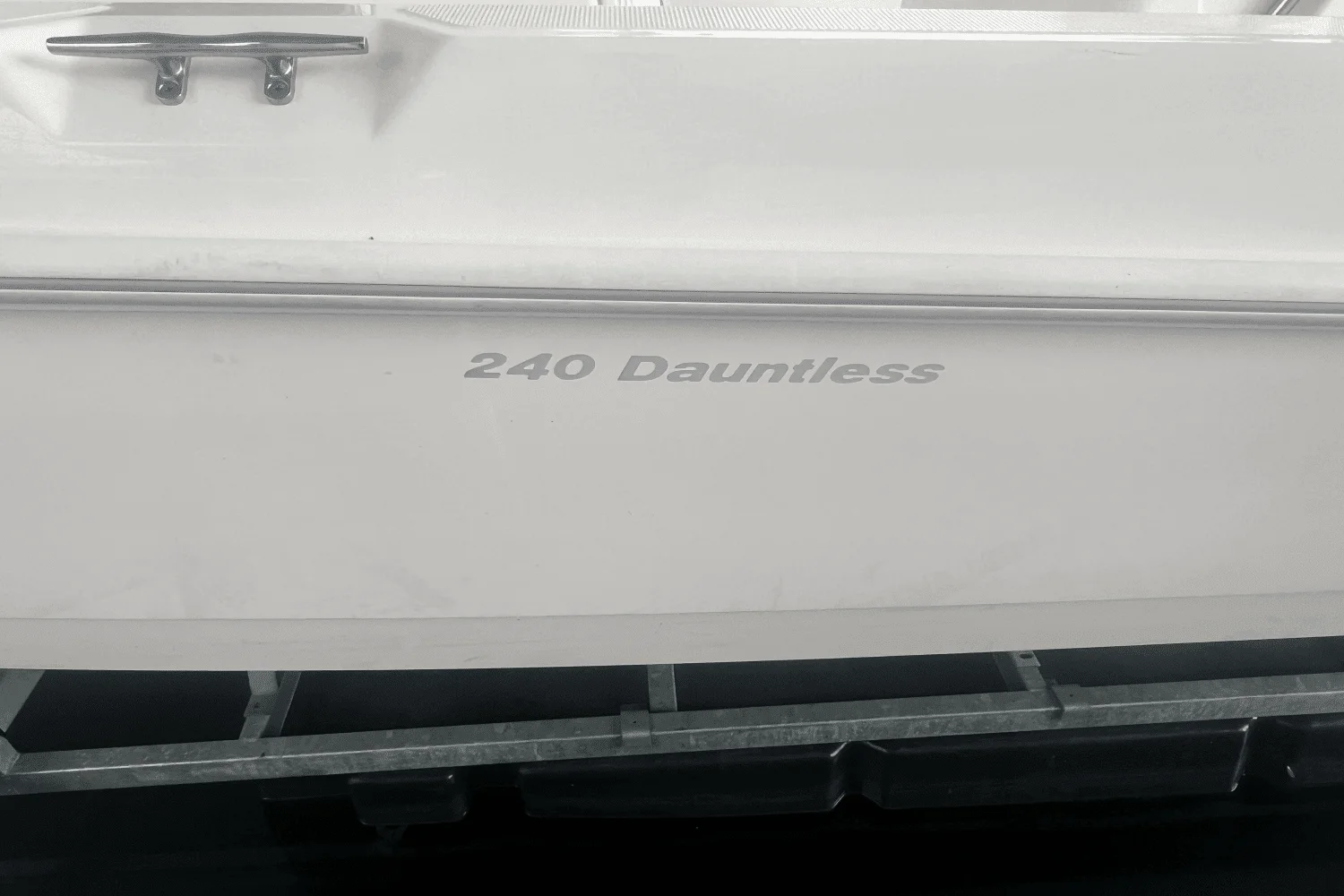 2021 Boston Whaler 24 DAUNTLESS Image Thumbnail #22