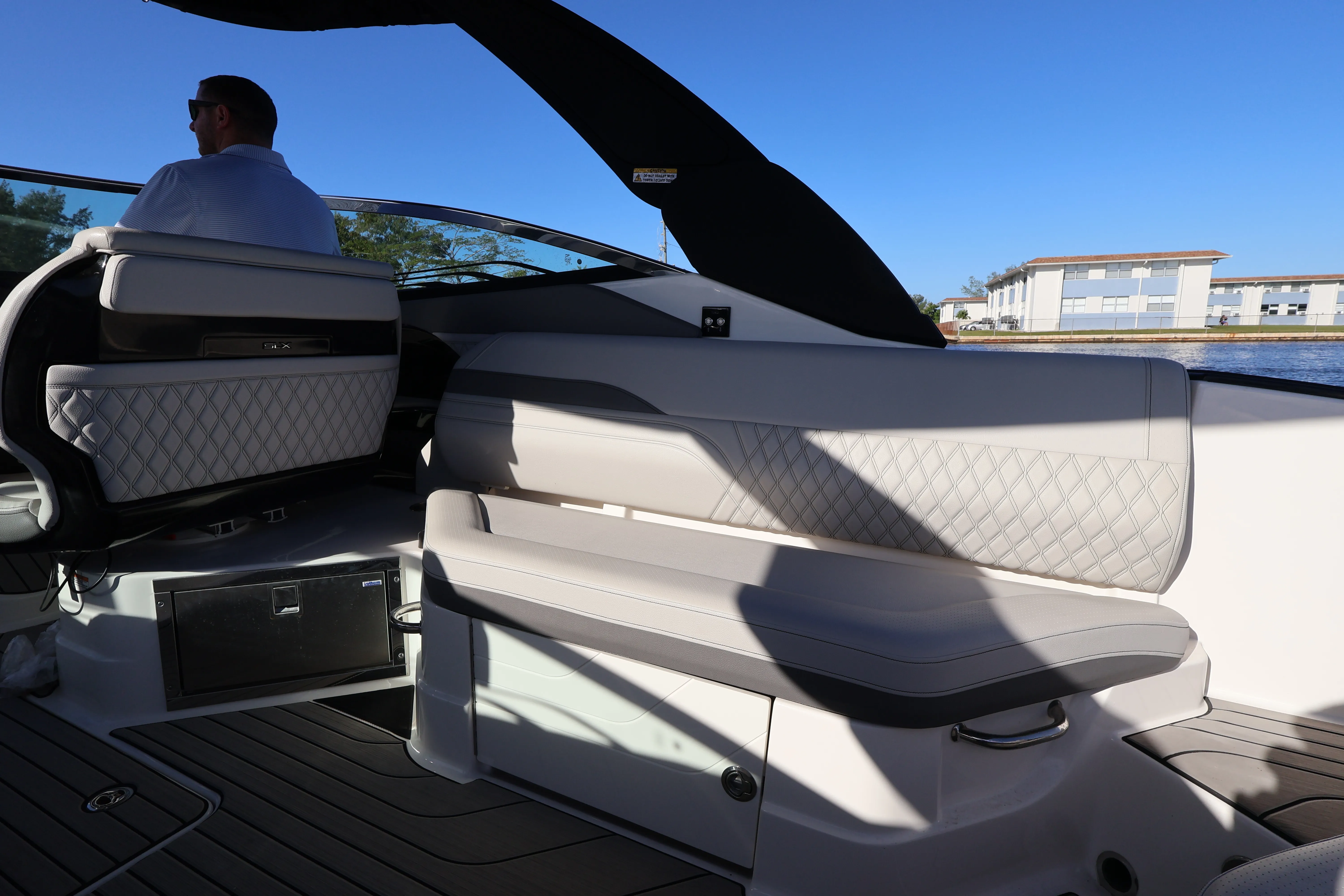 2024 Sea Ray 280 SLX OUTBOARD Image Thumbnail #30