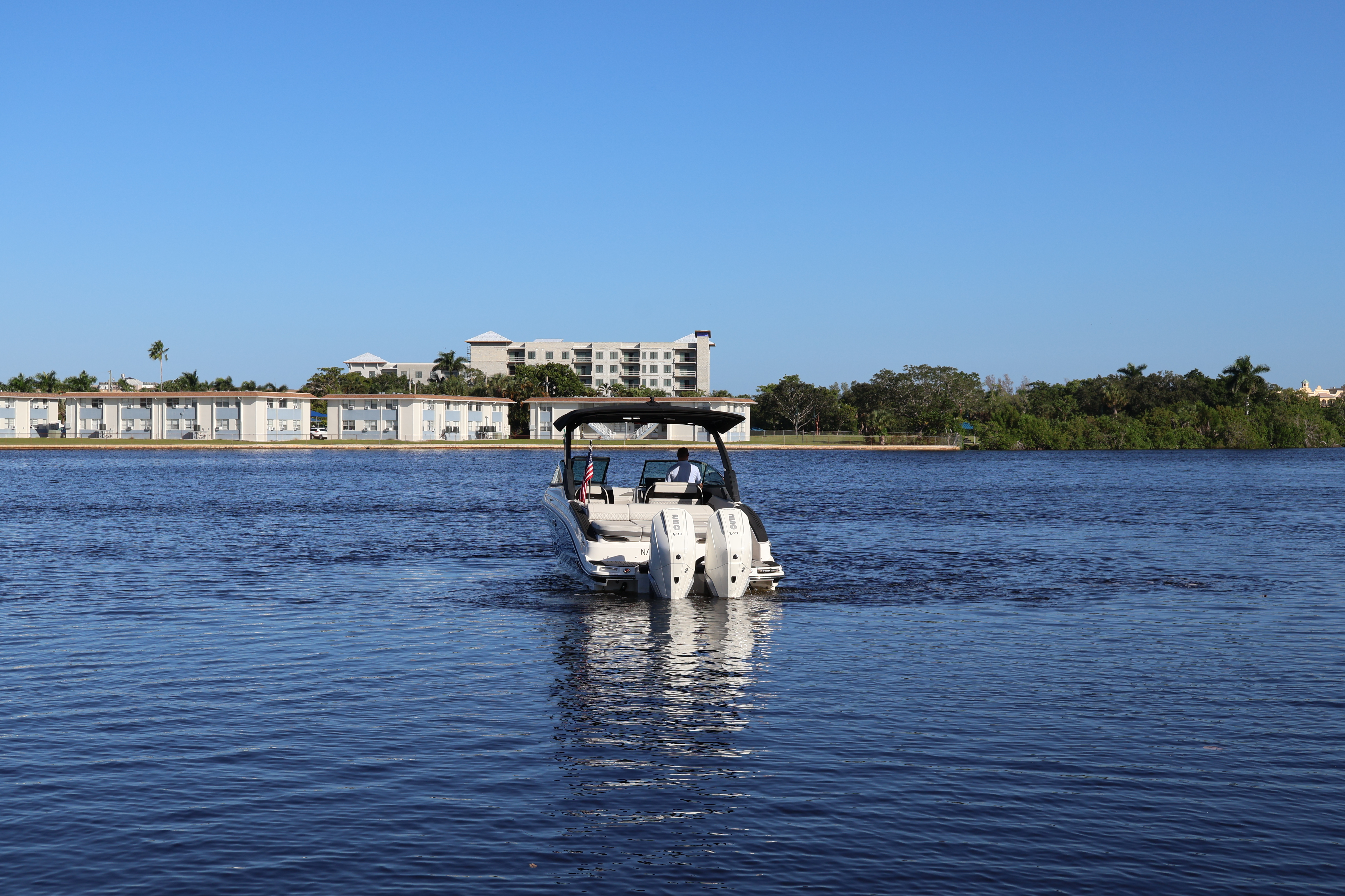 2024 Sea Ray 280 SLX OUTBOARD Image Thumbnail #16