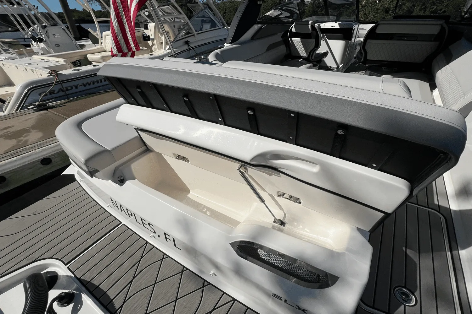 2024 Sea Ray 280 SLX OUTBOARD Image Thumbnail #22
