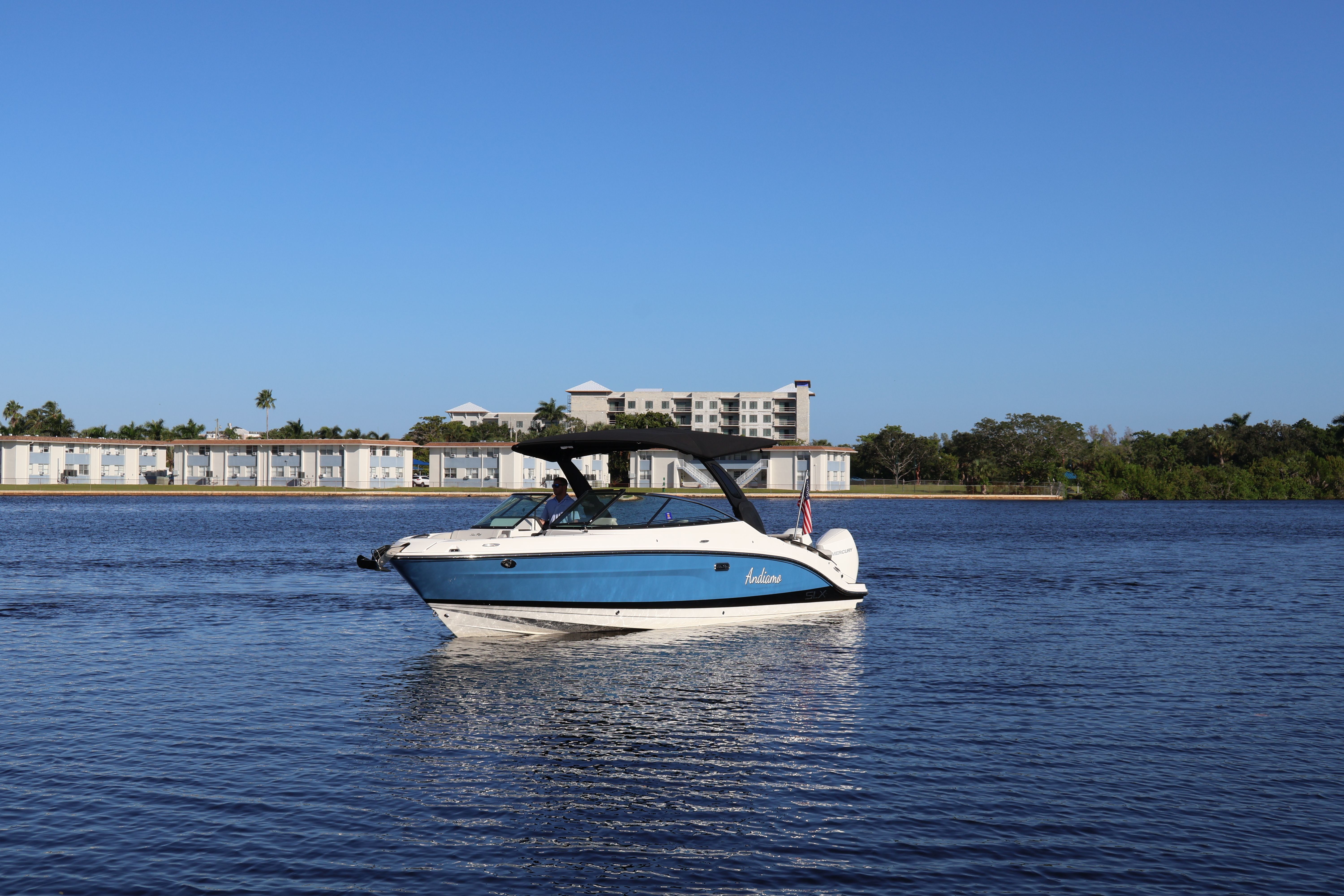 2024 Sea Ray 280 SLX OUTBOARD Image Thumbnail #10