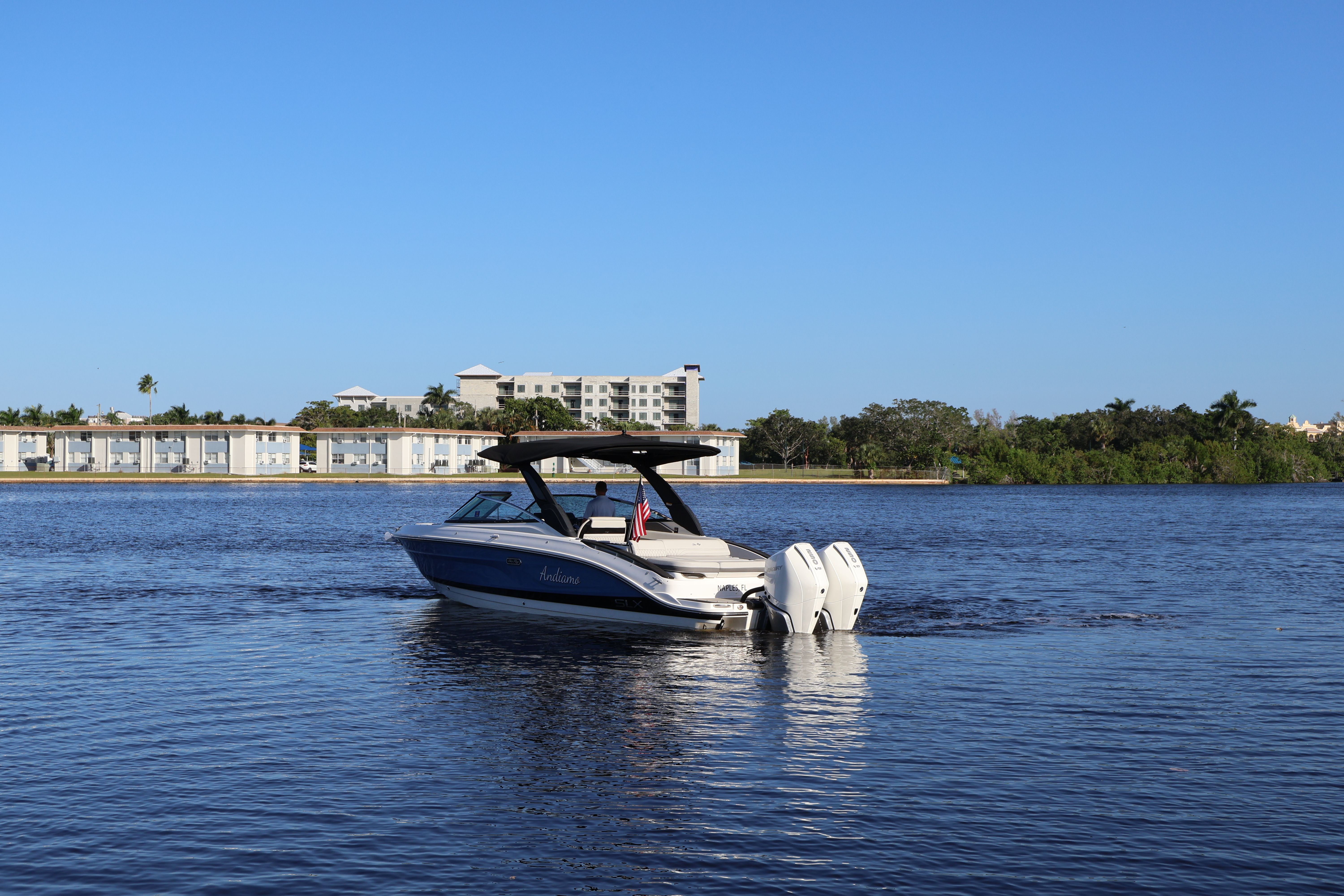 2024 Sea Ray 280 SLX OUTBOARD Image Thumbnail #14