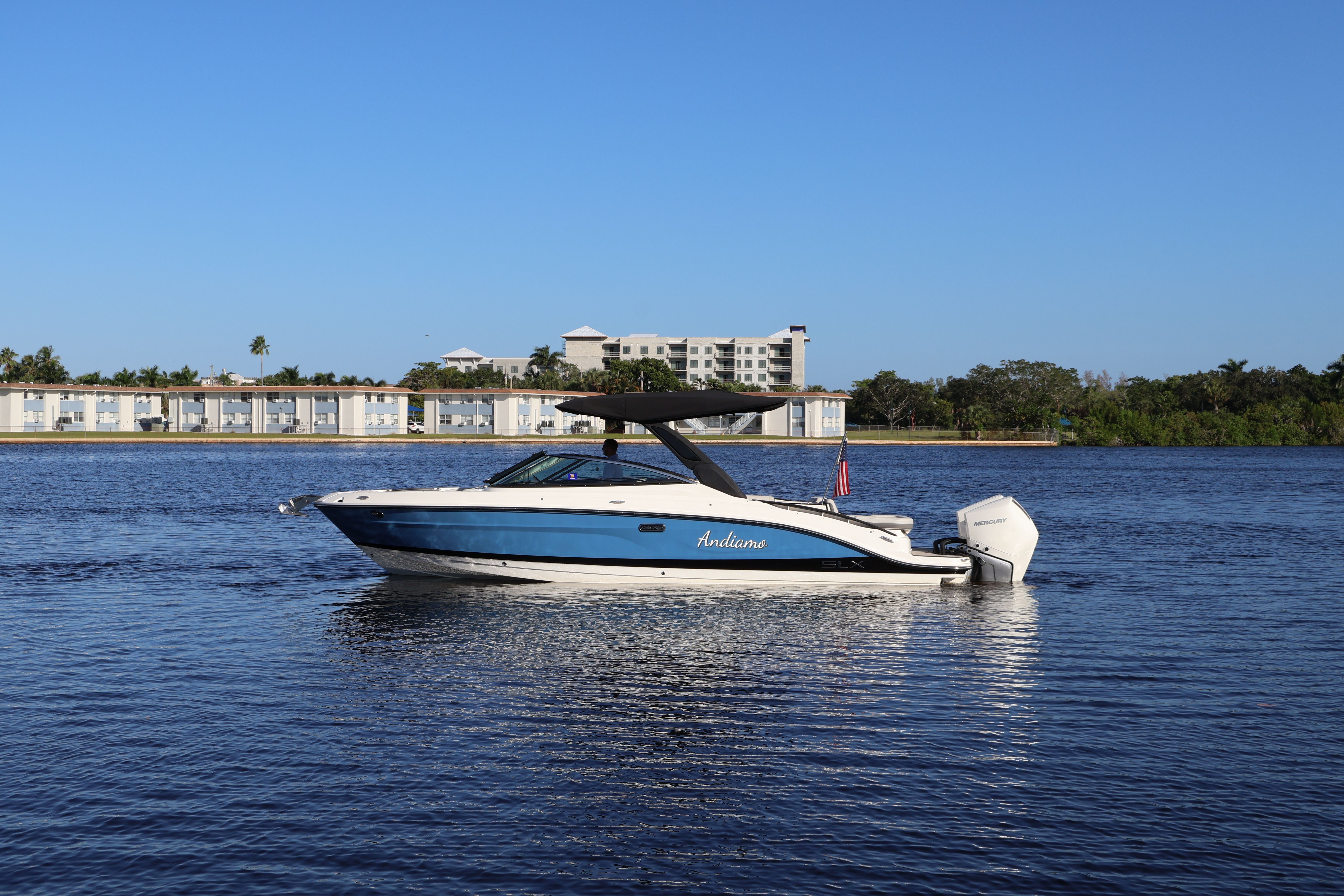 2024 Sea Ray 280 SLX OUTBOARD Image Thumbnail #12