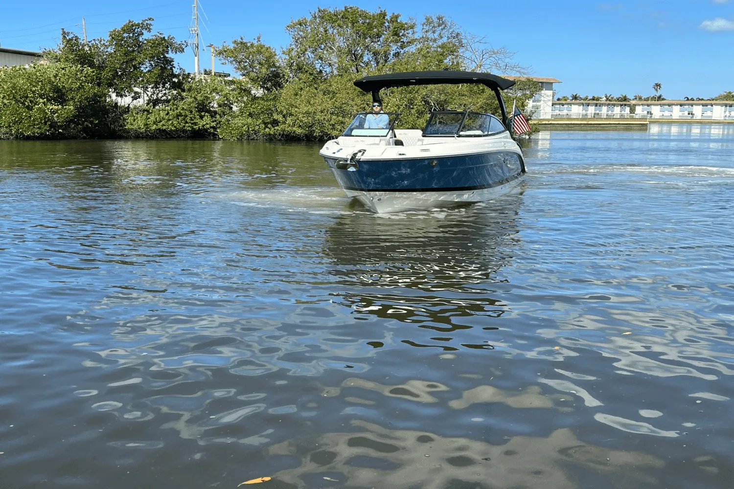 2024 Sea Ray 280 SLX OUTBOARD Image Thumbnail #5