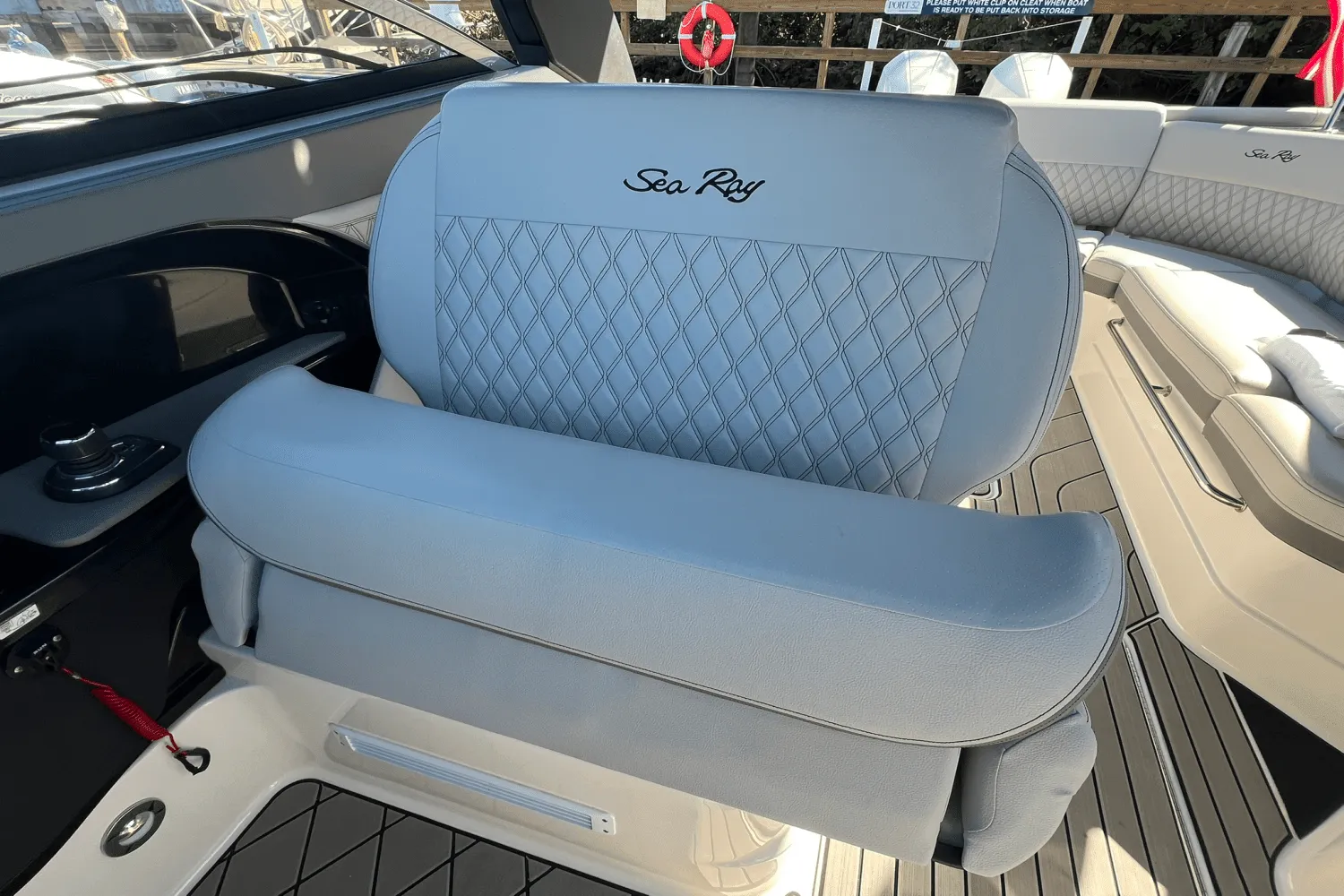 2024 Sea Ray 280 SLX OUTBOARD Image Thumbnail #13