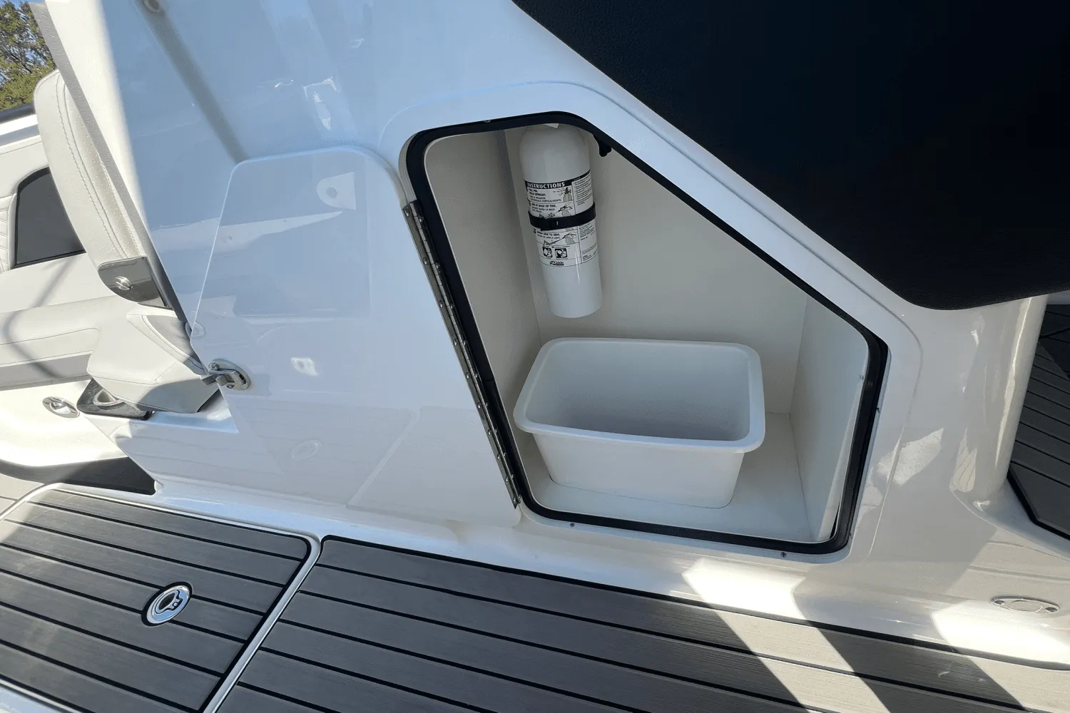 2024 Sea Ray 280 SLX OUTBOARD Image Thumbnail #14
