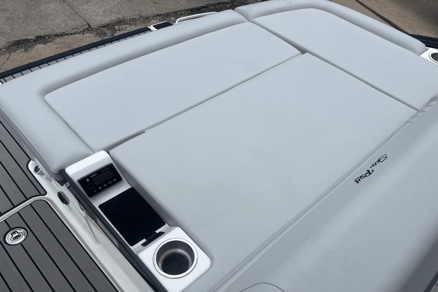 2025 Sea Ray SLX 280 Image Thumbnail #59