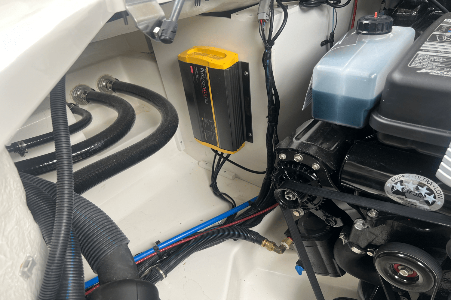 2025 Sea Ray SLX 280 Image Thumbnail #49