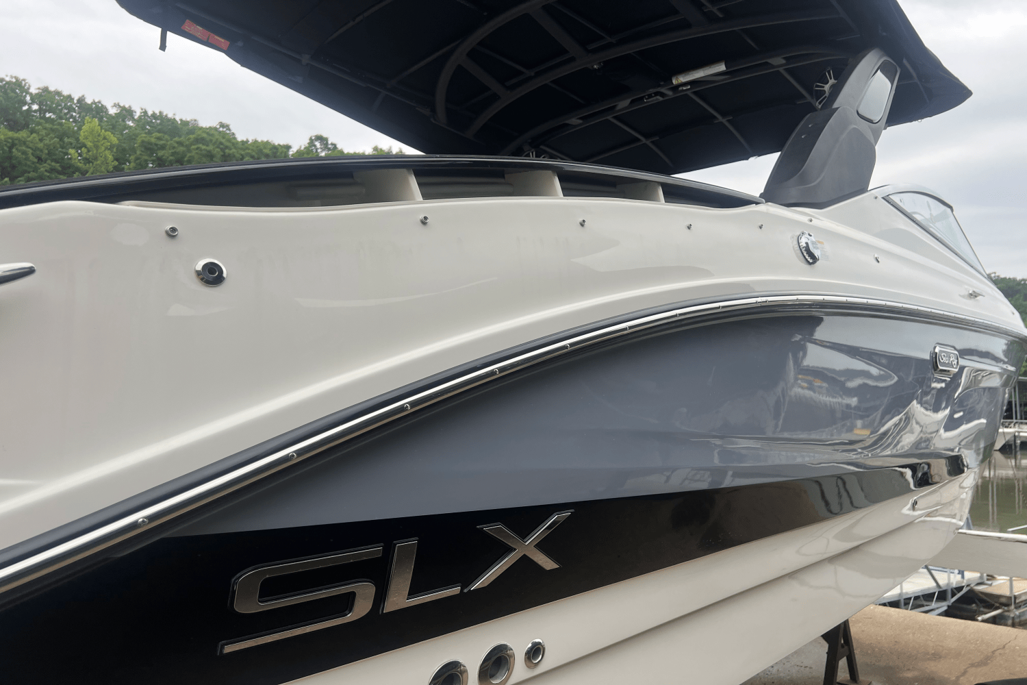 2025 Sea Ray SLX 280 Image Thumbnail #81