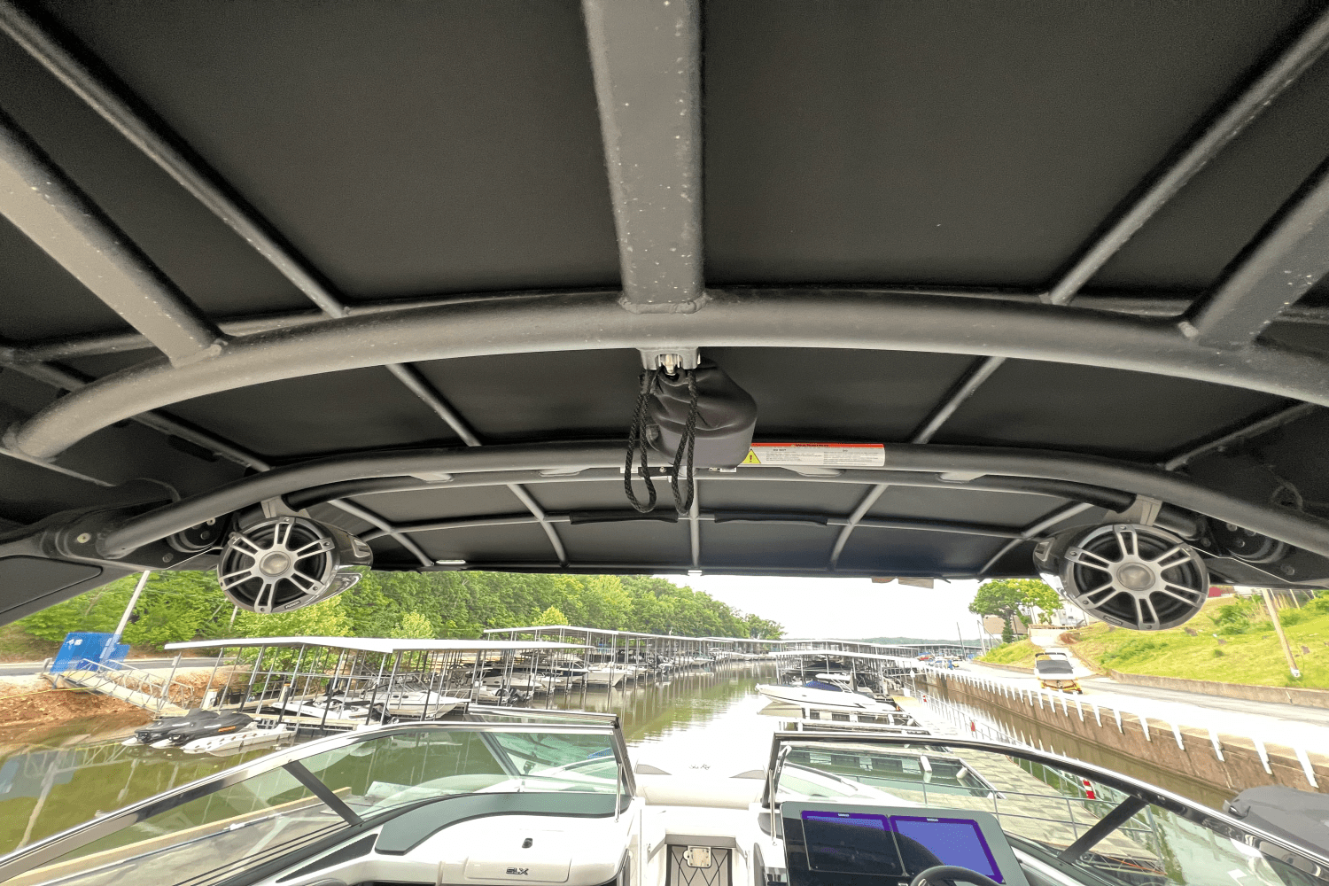 2025 Sea Ray SLX 280 Image Thumbnail #55