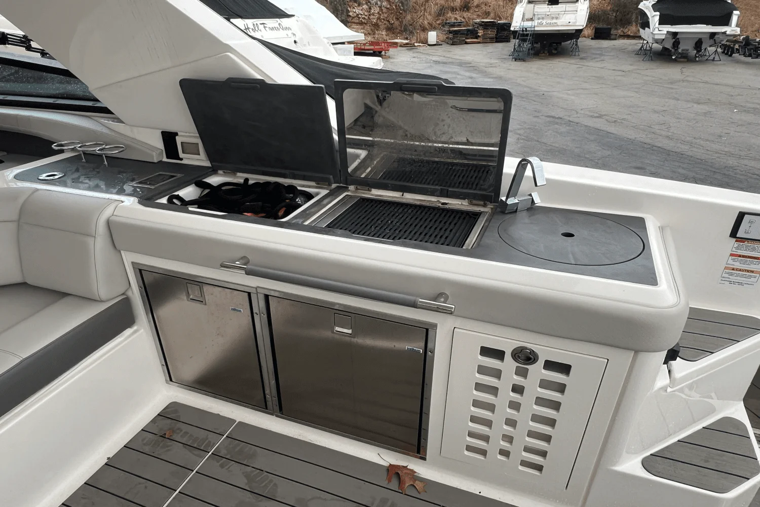 2022 Sea Ray 400 SLX Image Thumbnail #15