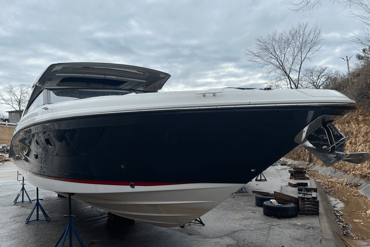 2022 Sea Ray 400 SLX Image Thumbnail #7