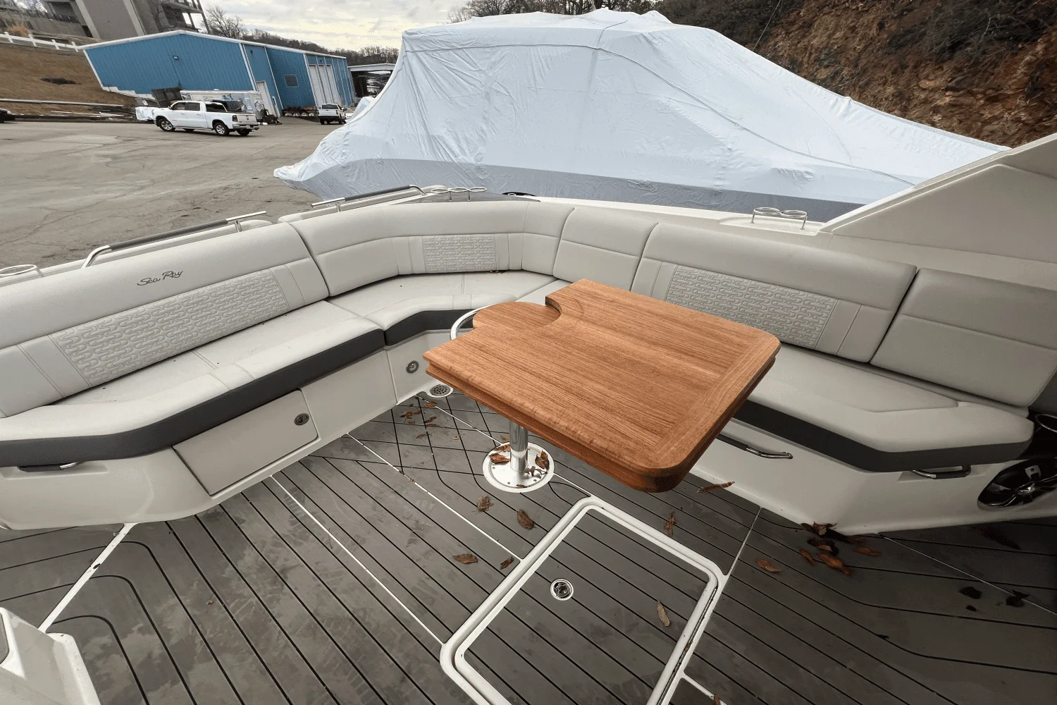 2022 Sea Ray 400 SLX Image Thumbnail #16