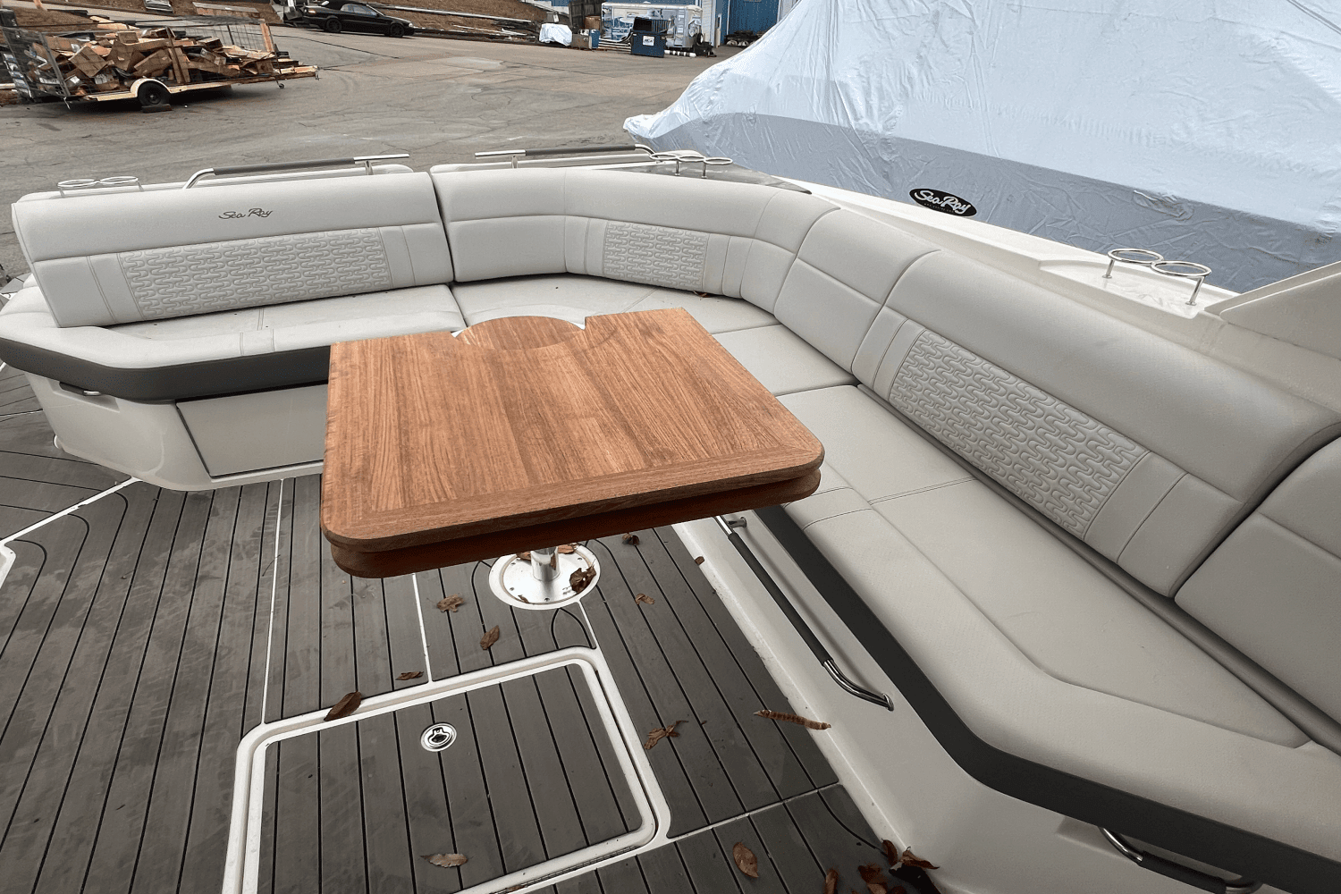2022 Sea Ray 400 SLX Image Thumbnail #17
