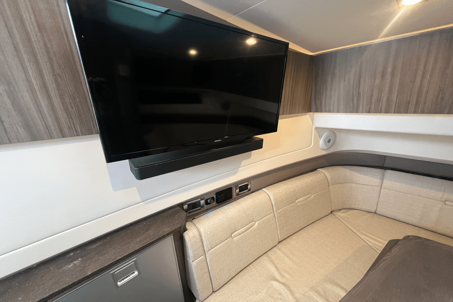 2022 Sea Ray 400 SLX Image Thumbnail #28