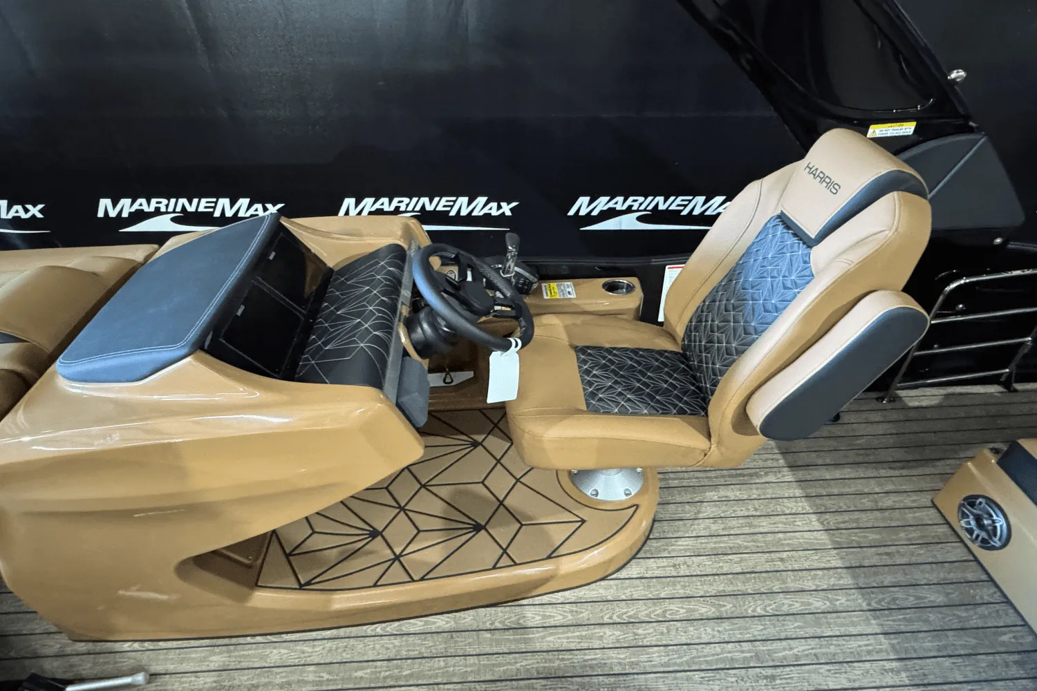 2025 Harris Grand Mariner 250 Image Thumbnail #13