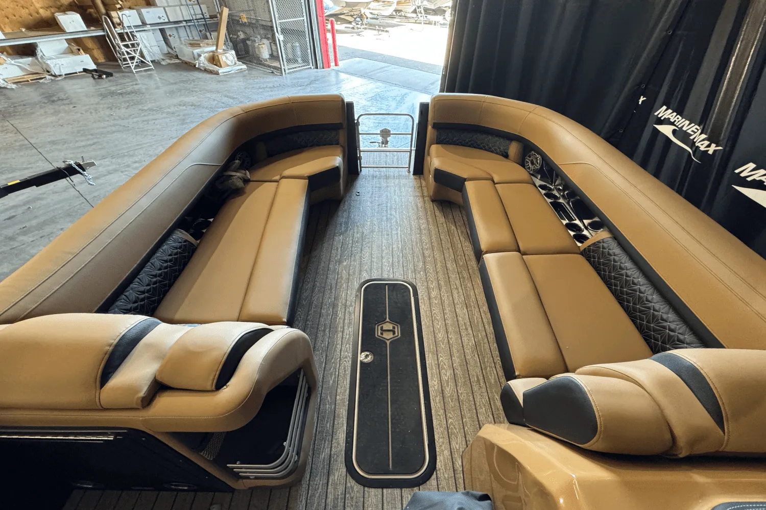 2025 Harris Grand Mariner 250 Image Thumbnail #18