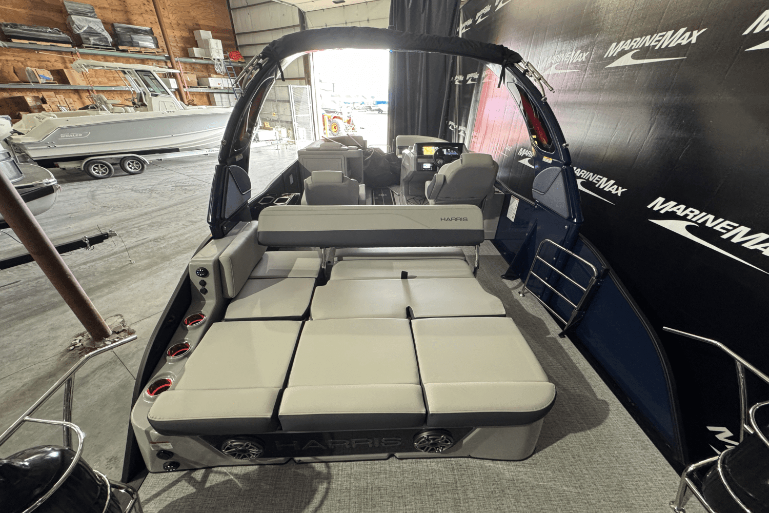 2025 Harris 230 Grand Mariner Image Thumbnail #8