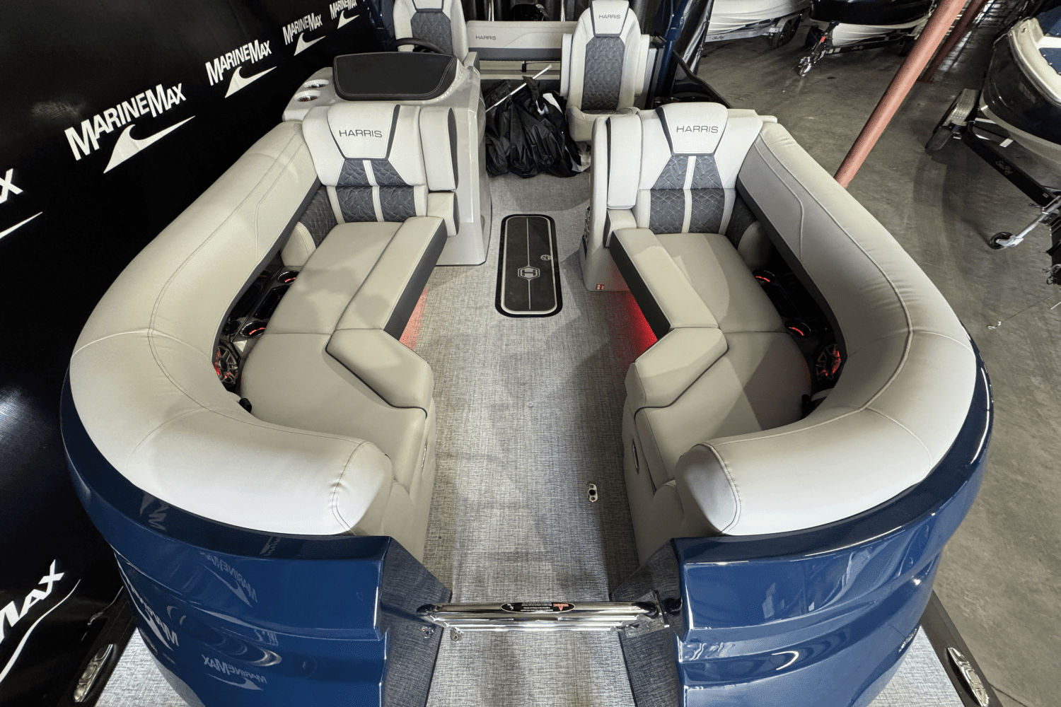 2025 Harris 230 Grand Mariner Image Thumbnail #26