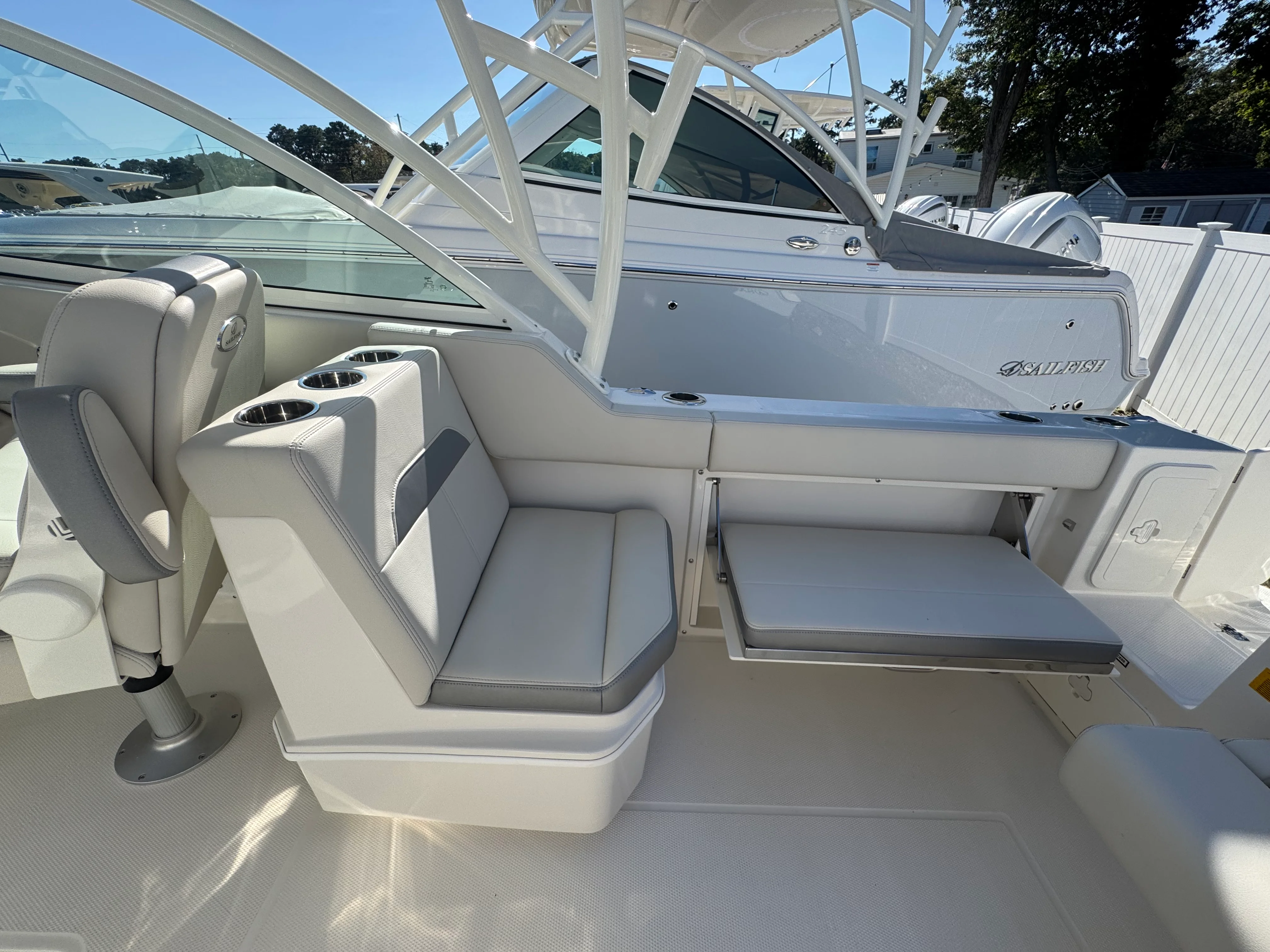 2026 Sailfish 245 DC Image Thumbnail #25