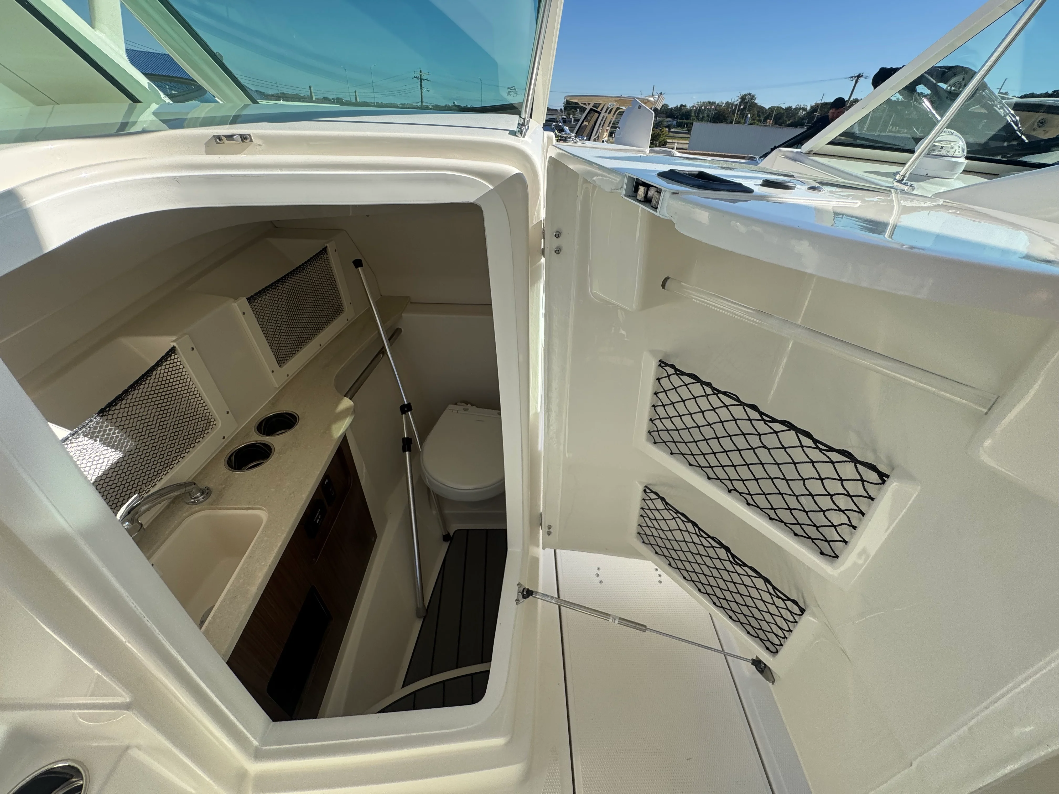 2026 Sailfish 245 DC Image Thumbnail #34