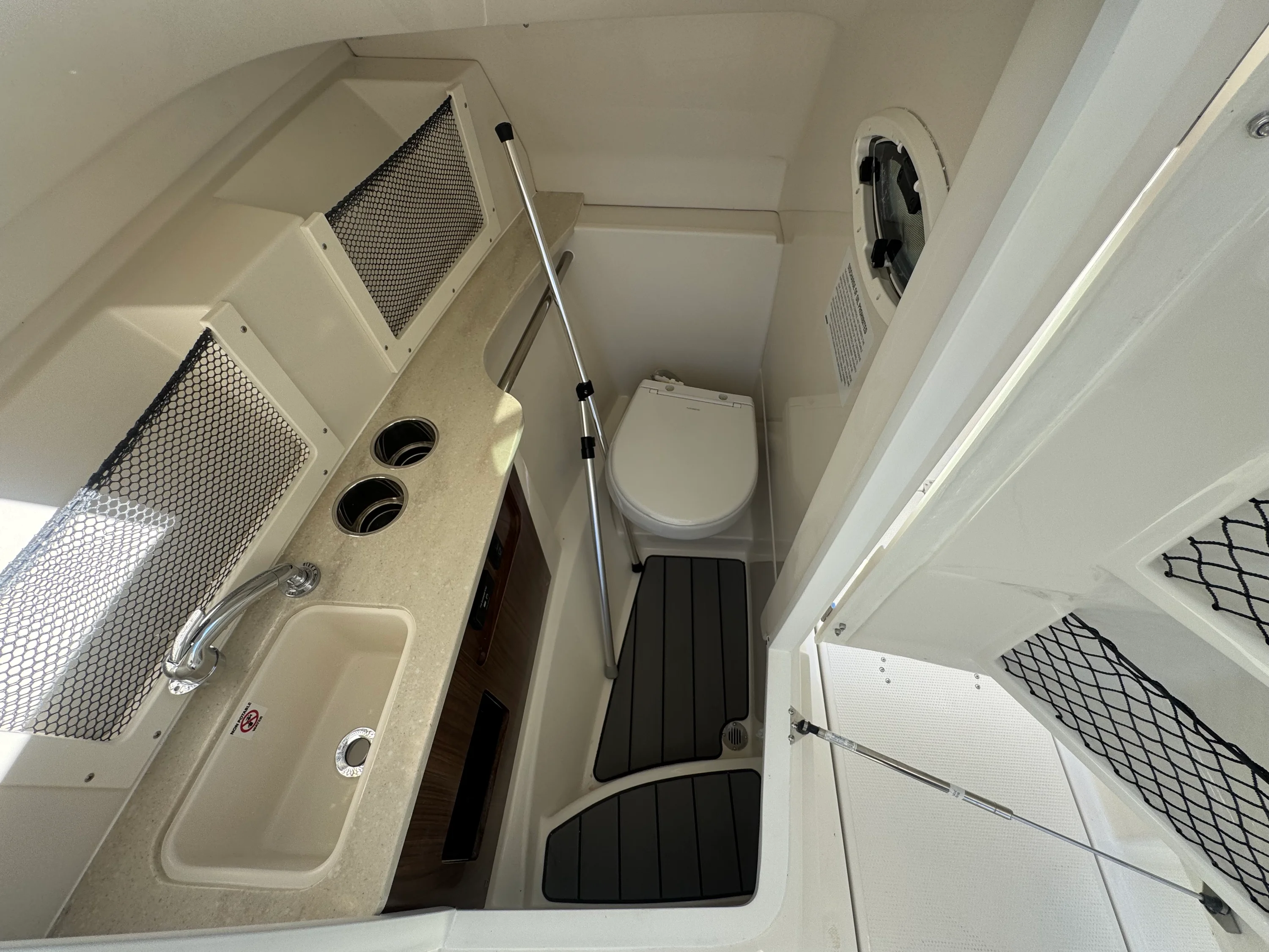 2026 Sailfish 245 DC Image Thumbnail #35