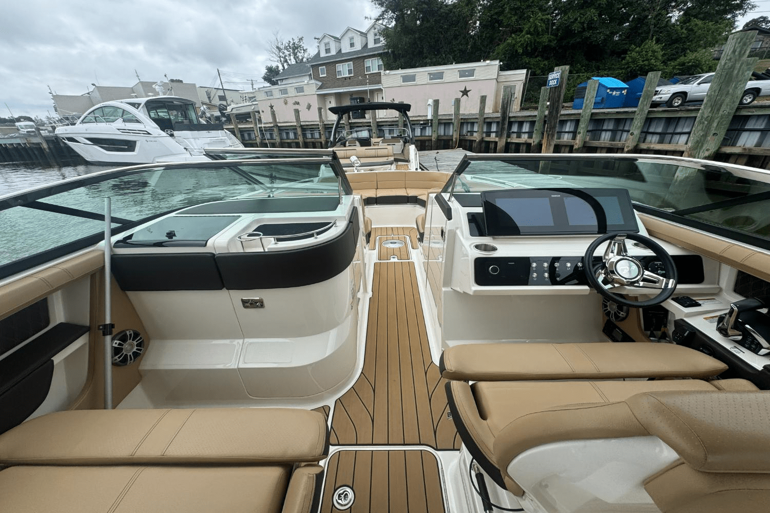 2023 Sea Ray SLX 310 Outboard Image Thumbnail #20