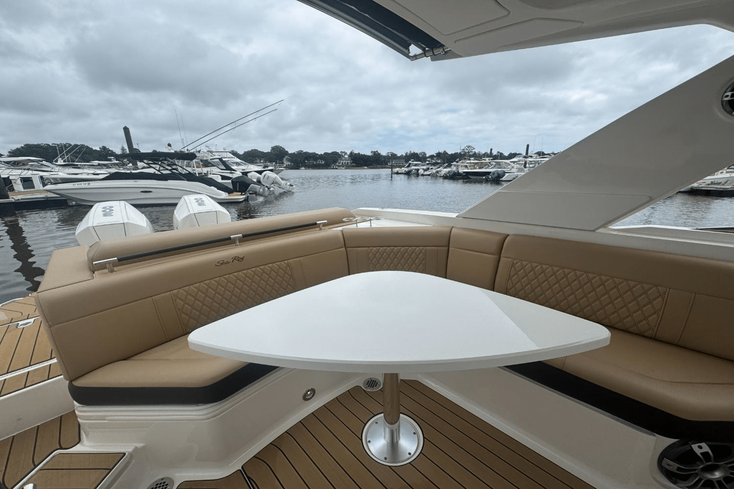 2023 Sea Ray SLX 310 Outboard Image Thumbnail #13