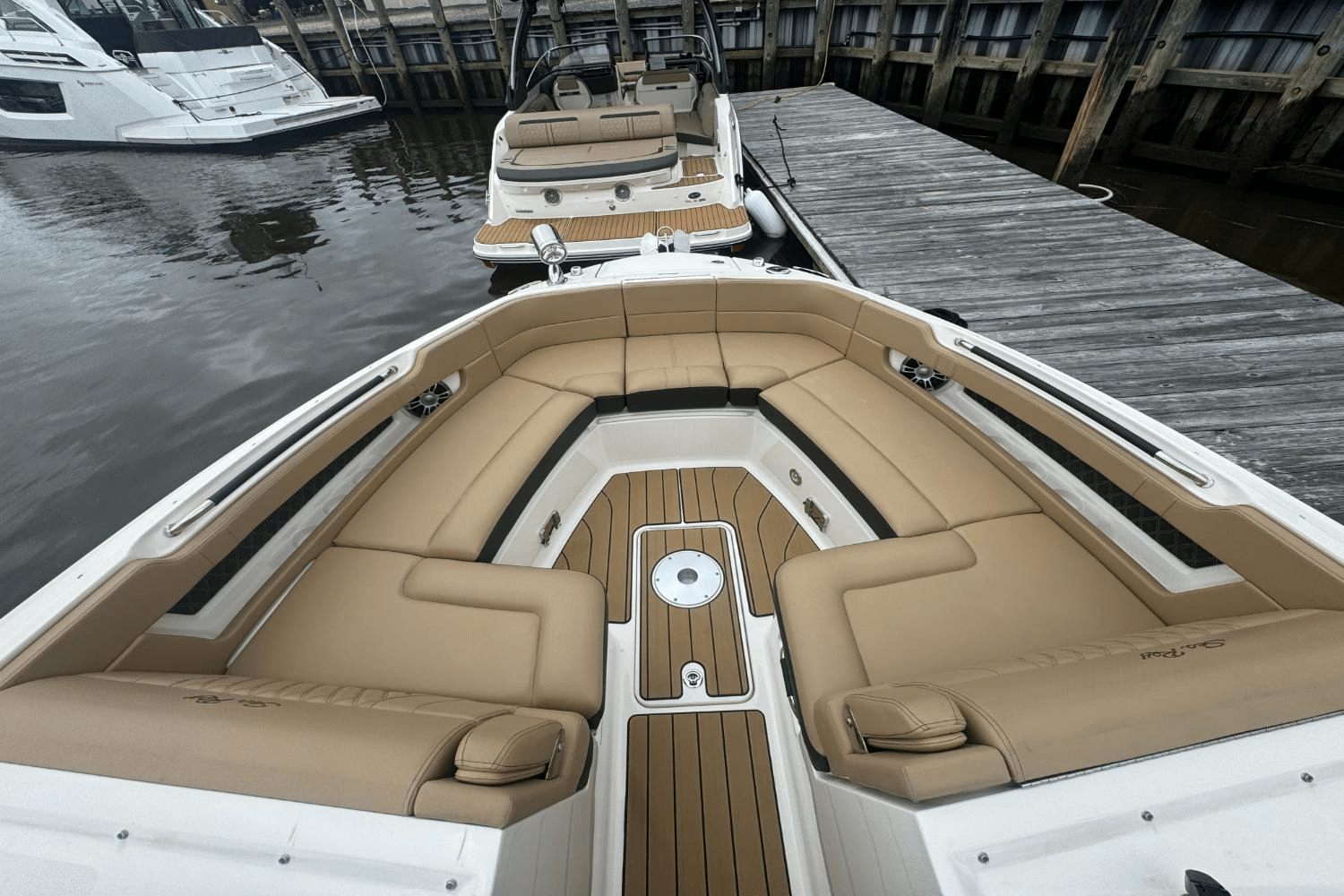 2023 Sea Ray SLX 310 Outboard Image Thumbnail #34
